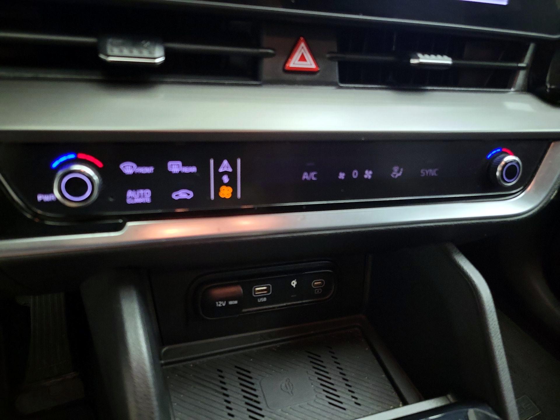 Thumbnail: 2024 Kia Sportage - 17