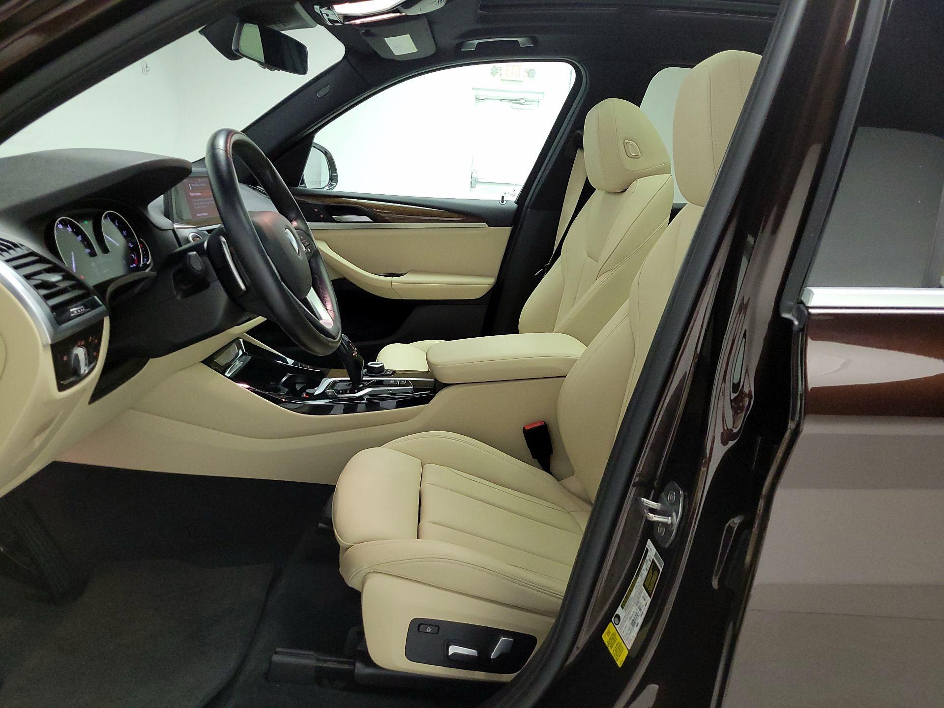 Thumbnail: 2019 BMW X3 - 11