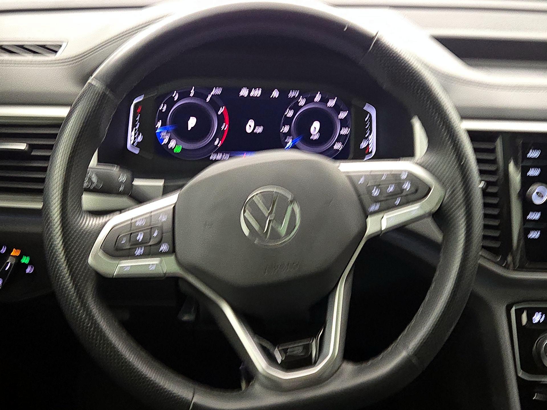 Thumbnail: 2022 Volkswagen Atlas - 10