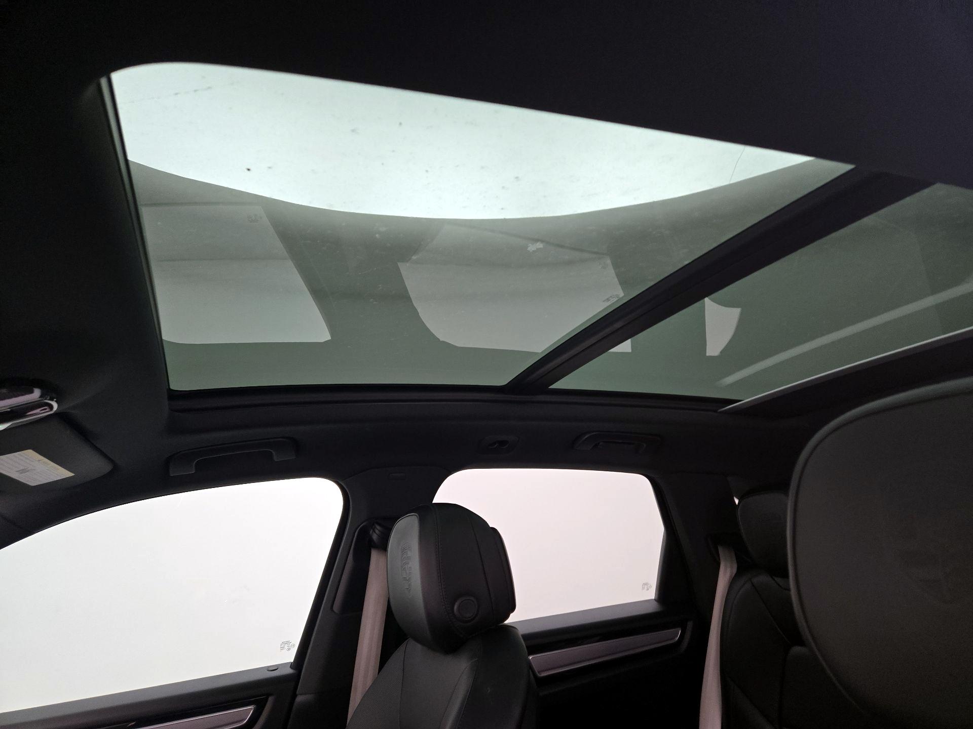 Thumbnail: 2022 Porsche Cayenne - 20