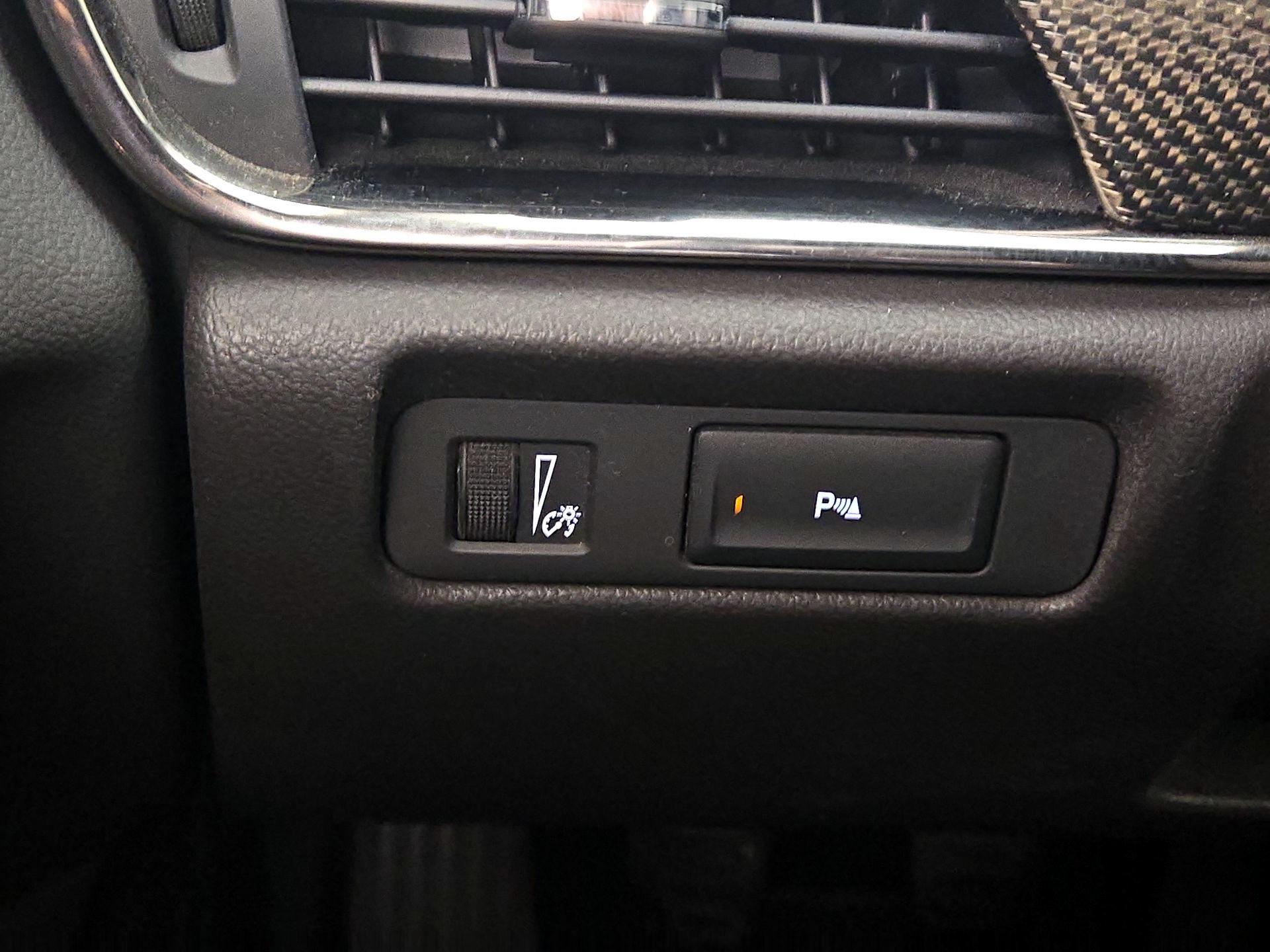 Thumbnail: 2016 Cadillac ATS - 13