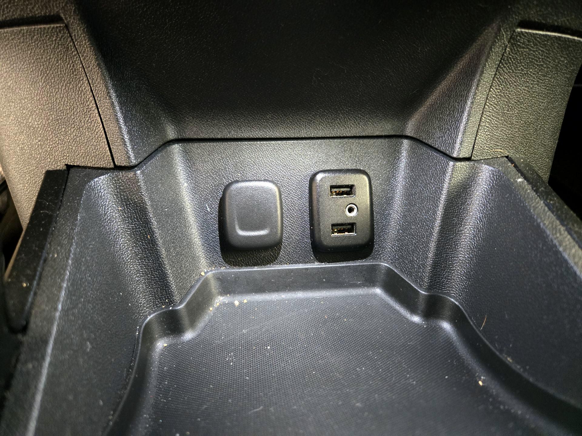 Thumbnail: 2017 Chevrolet Volt - 19