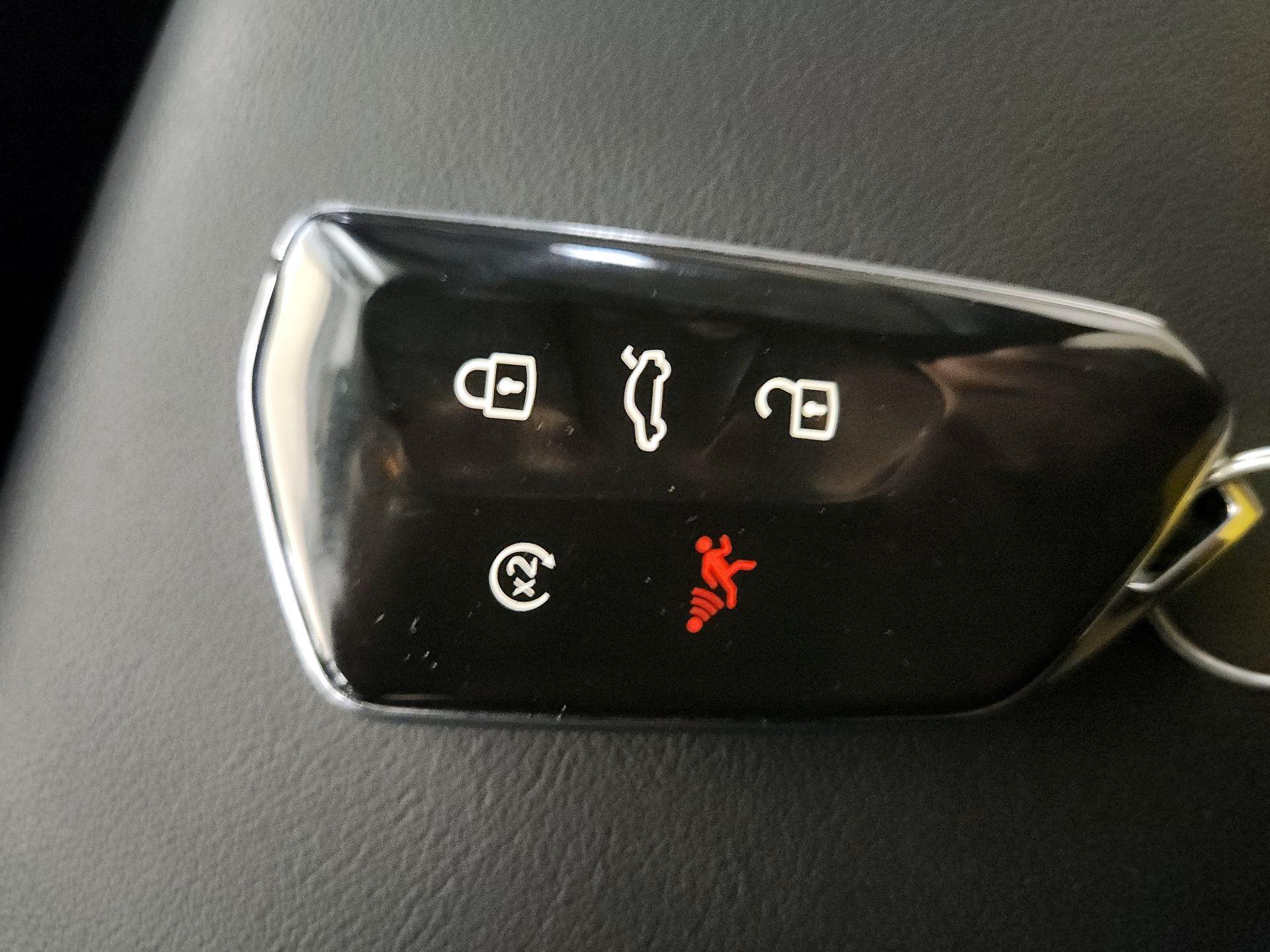 Thumbnail: 2024 Volkswagen Atlas - 18