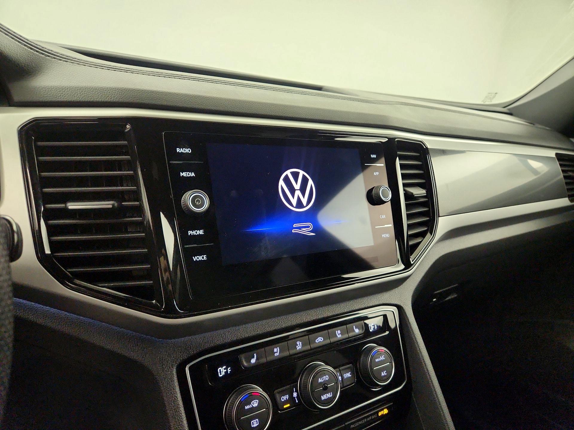 Thumbnail: 2023 Volkswagen Atlas - 13