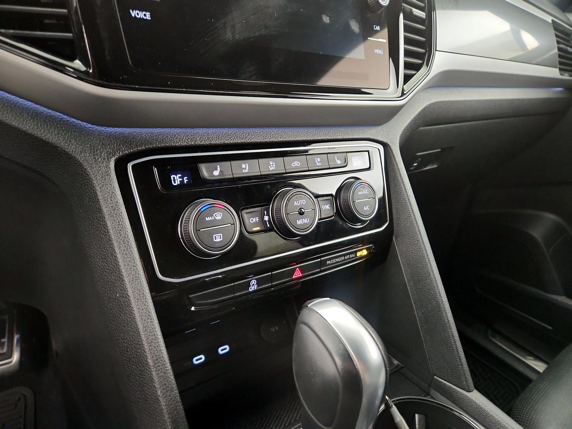 Thumbnail: 2023 Volkswagen Atlas - 14