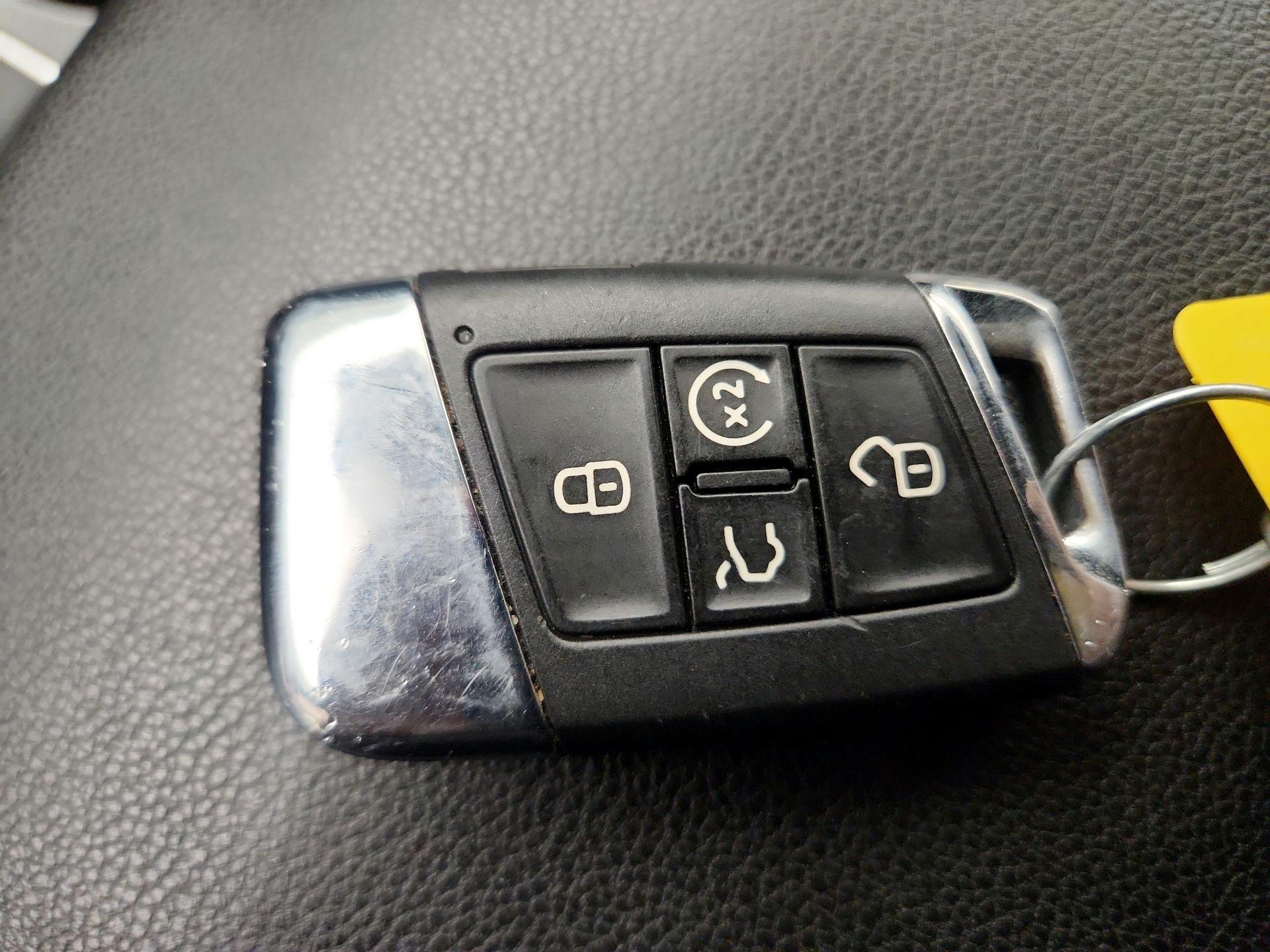 Thumbnail: 2023 Volkswagen Atlas - 18