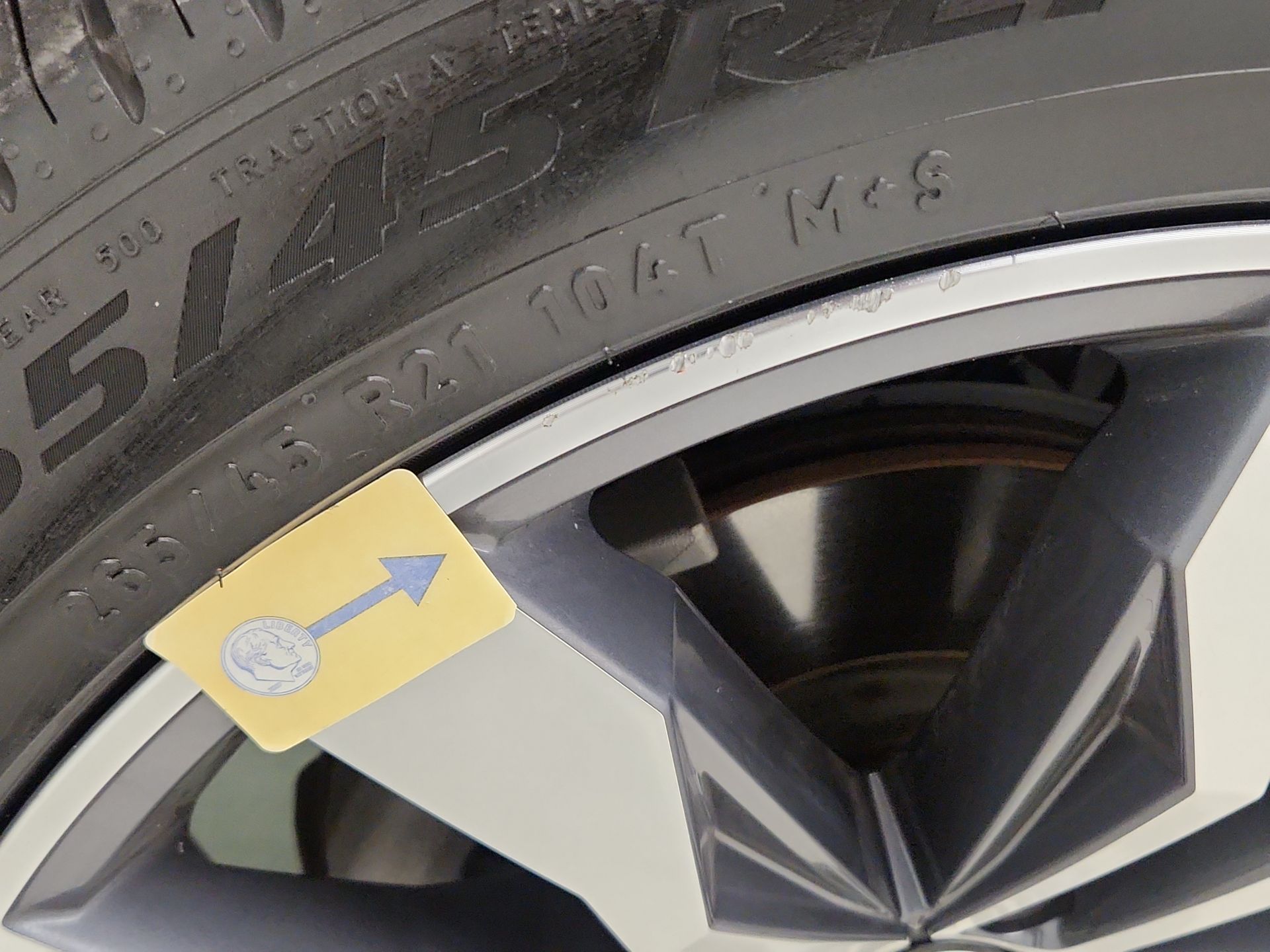 Thumbnail: 2023 Volkswagen Atlas - 19