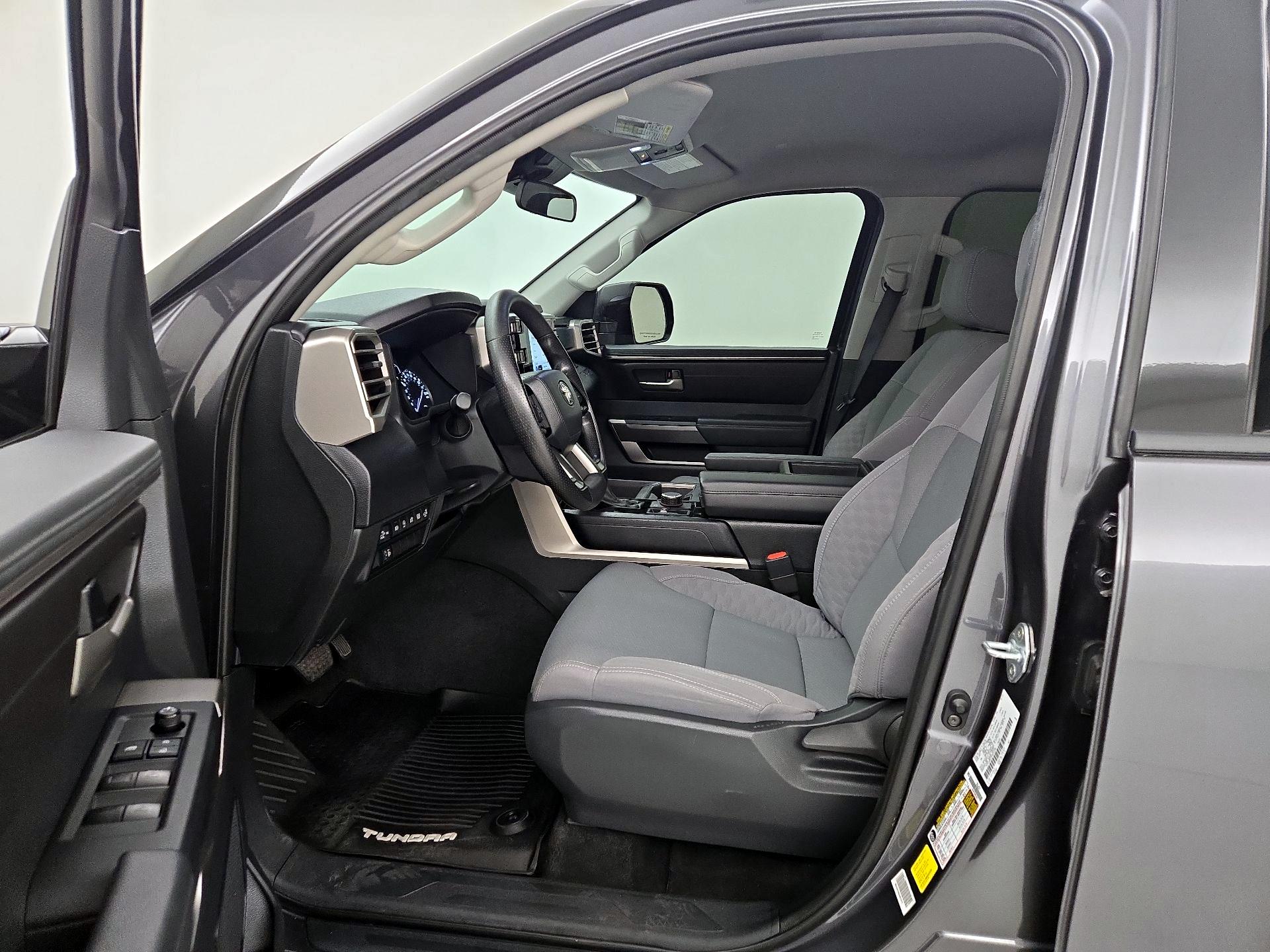 Thumbnail: 2023 Toyota Tundra - 11