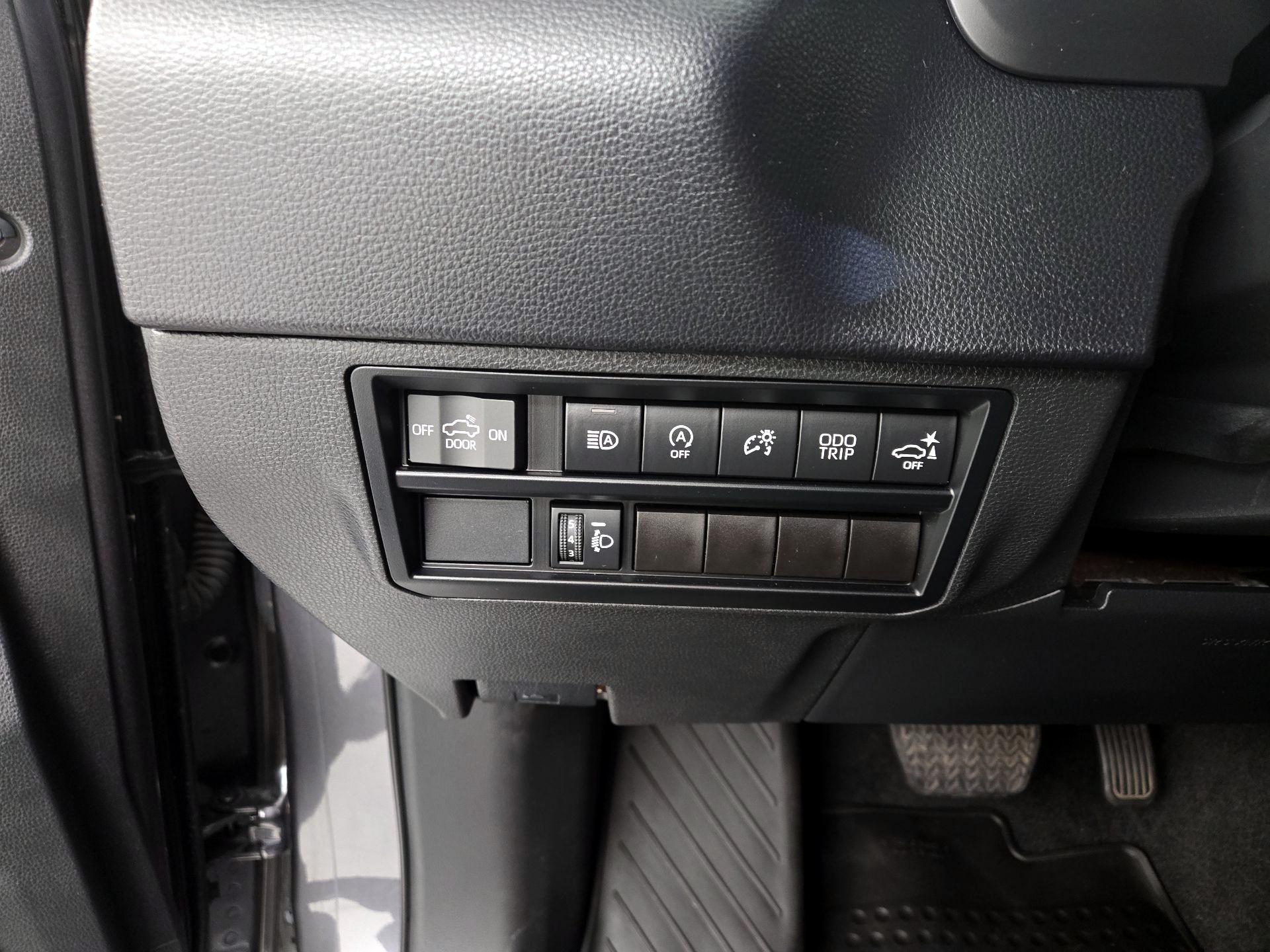 Thumbnail: 2023 Toyota Tundra - 13