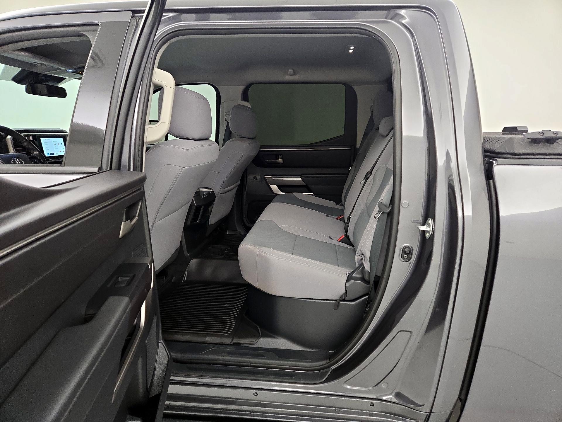 Thumbnail: 2023 Toyota Tundra - 19