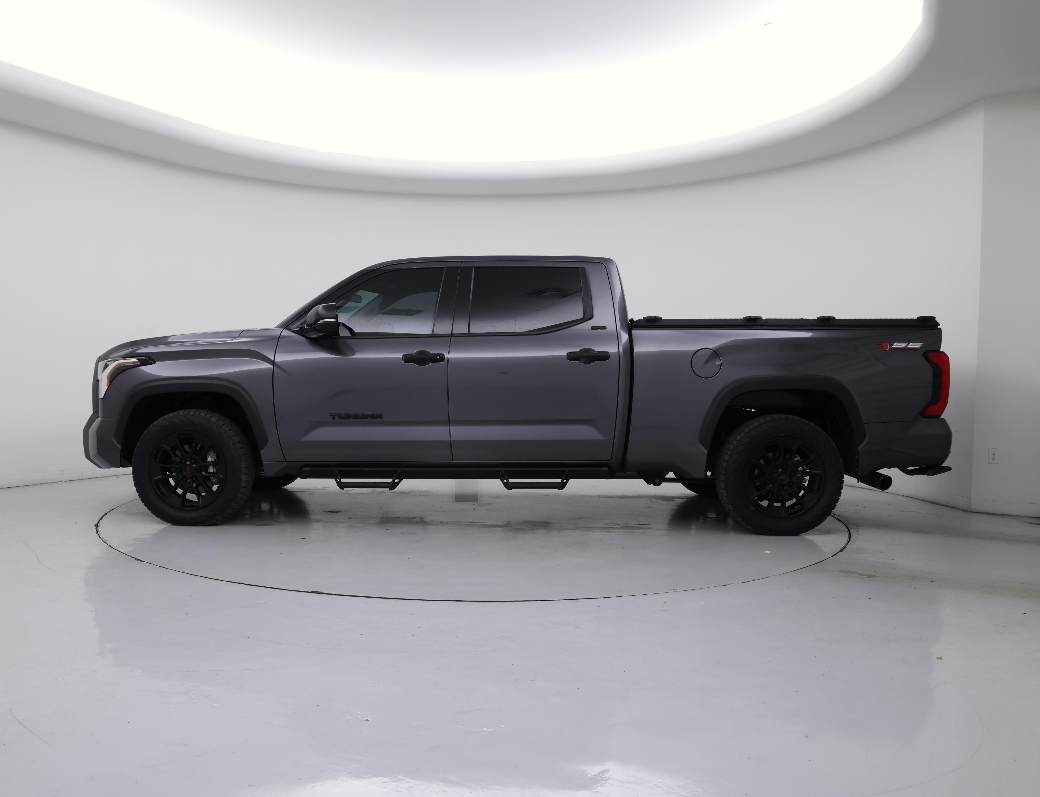 Thumbnail: 2023 Toyota Tundra - 3