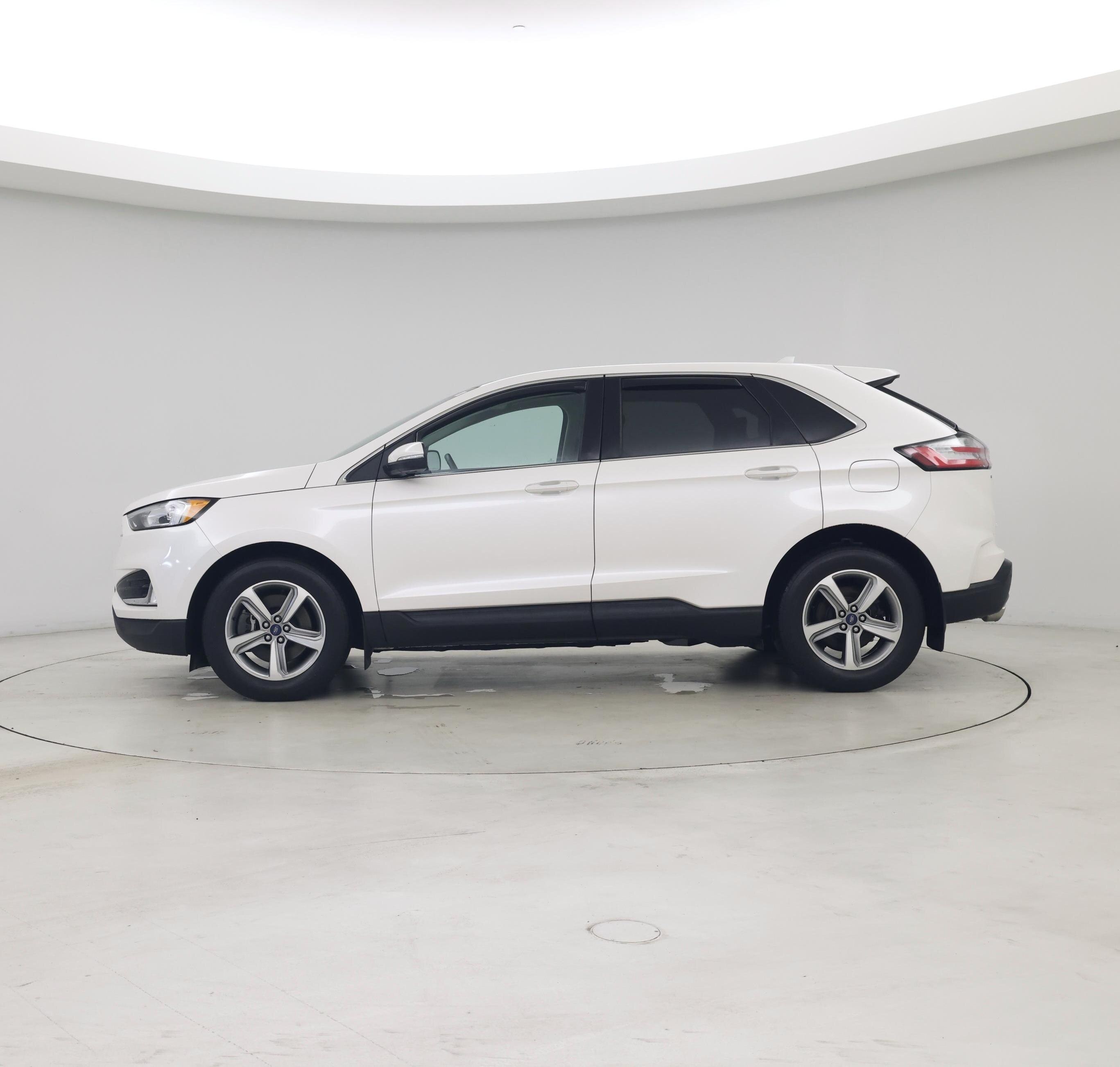 Thumbnail: 2019 Ford Edge - 3