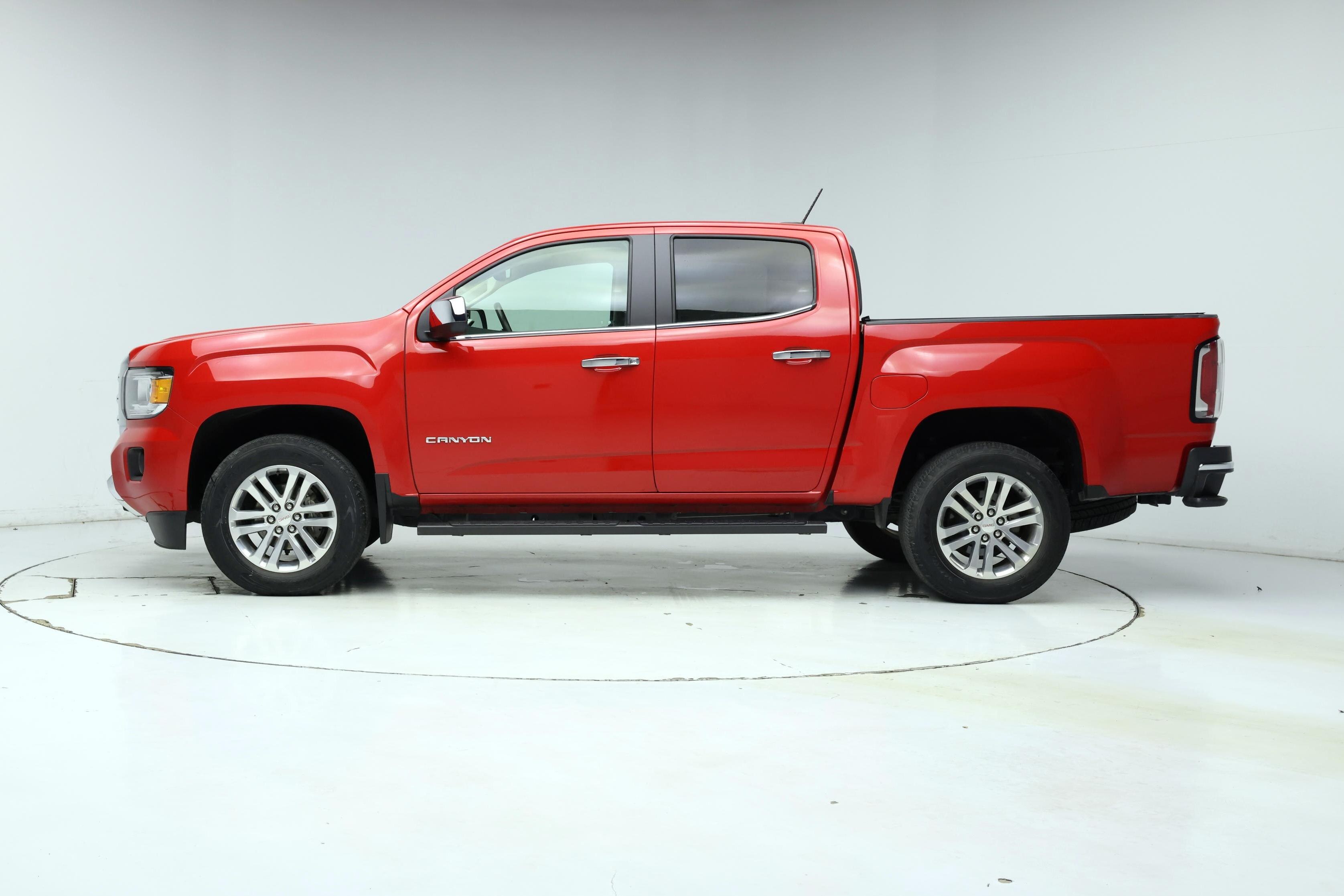 Thumbnail: 2019 GMC Canyon - 3