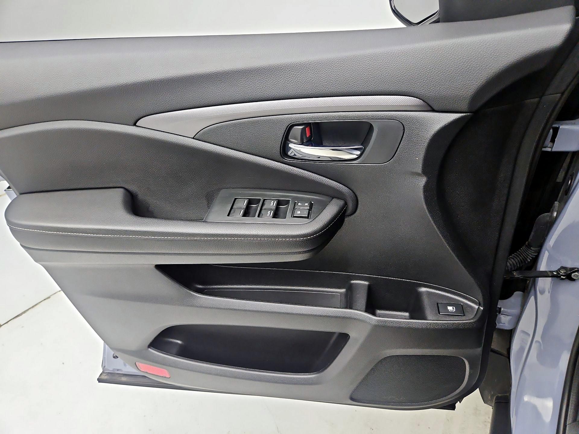 Thumbnail: 2023 Honda Ridgeline - 12