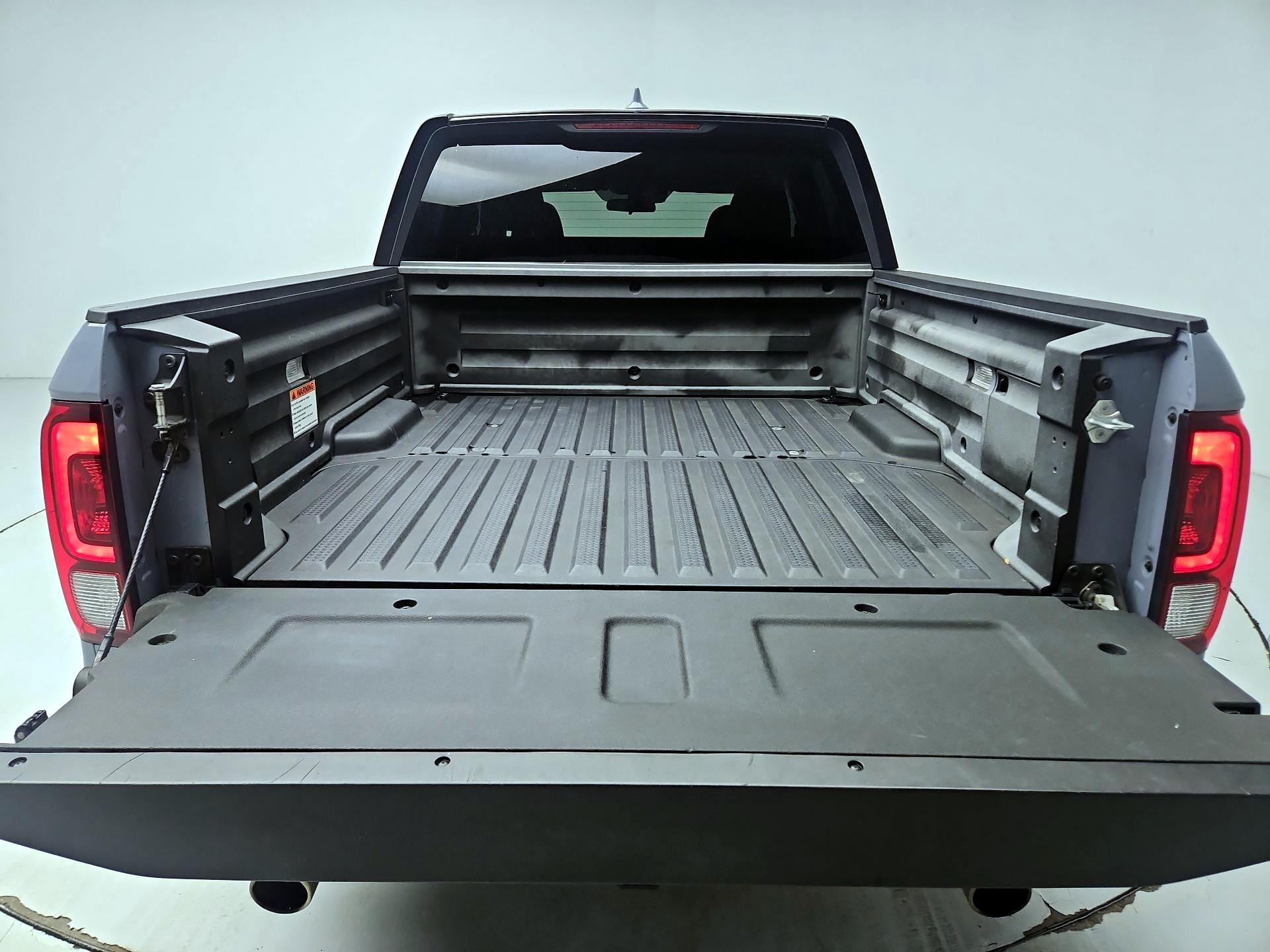 Thumbnail: 2023 Honda Ridgeline - 20