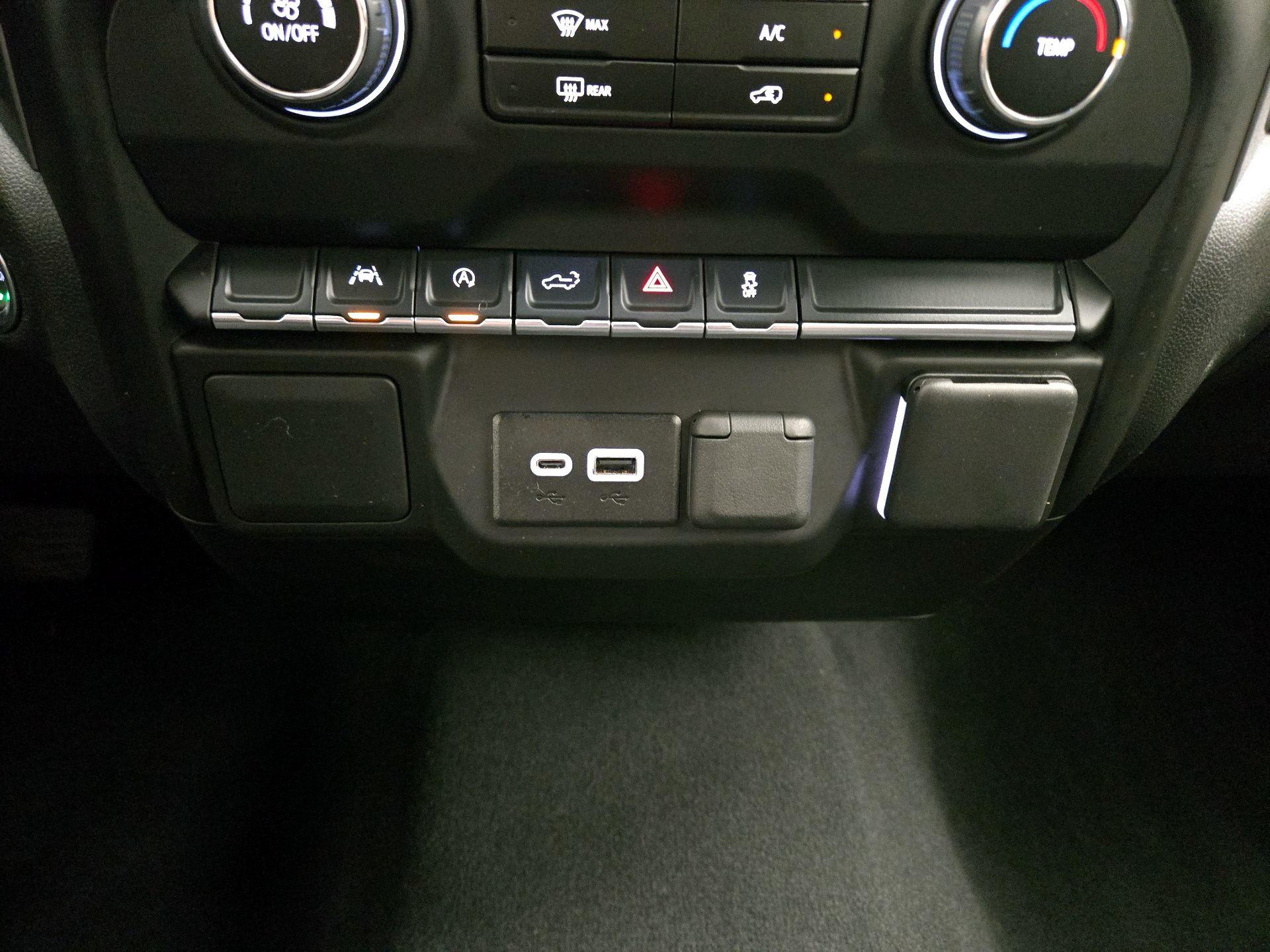 Thumbnail: 2025 Chevrolet Silverado 1500 - 18