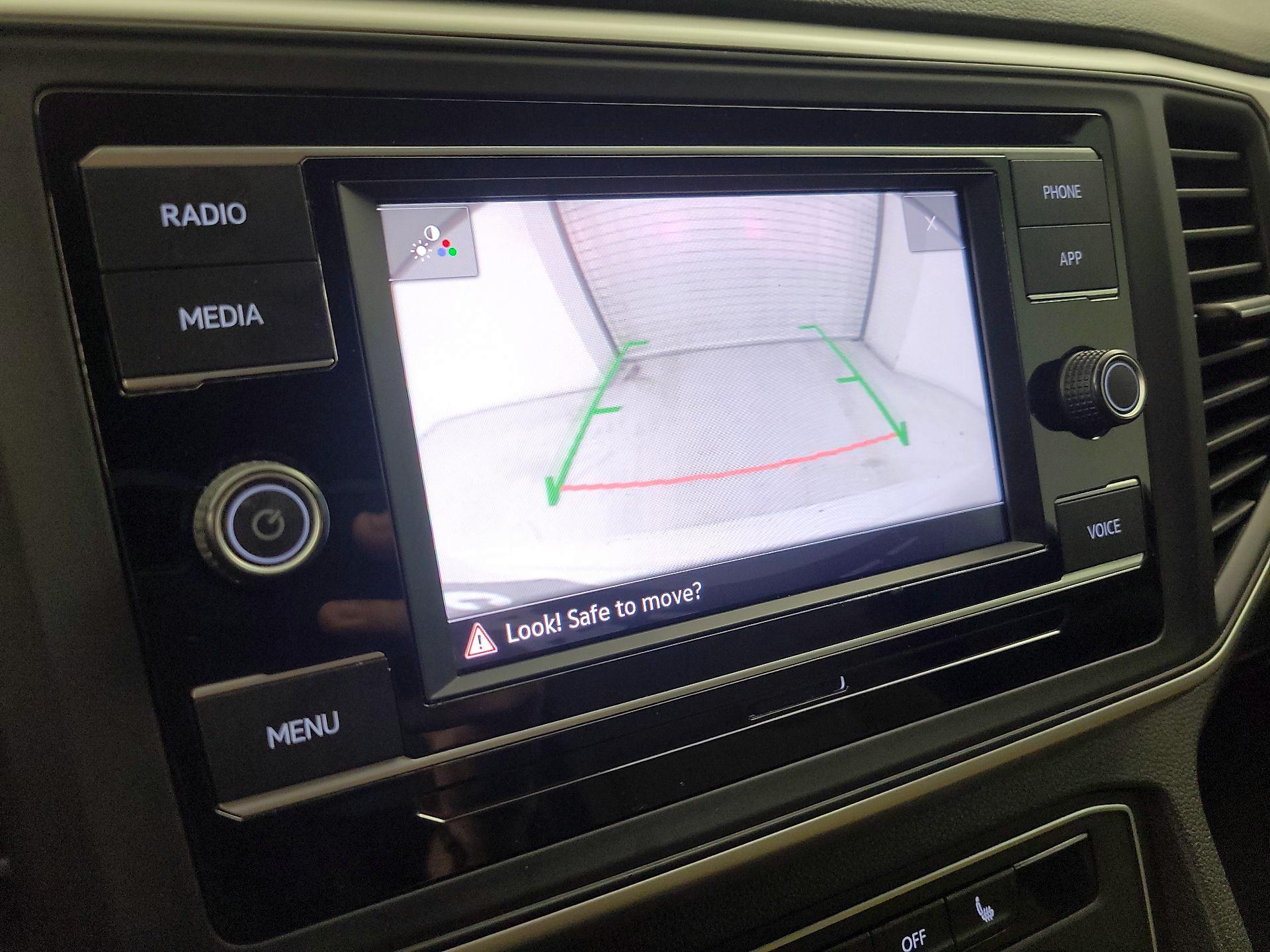 Thumbnail: 2022 Volkswagen Atlas - 12