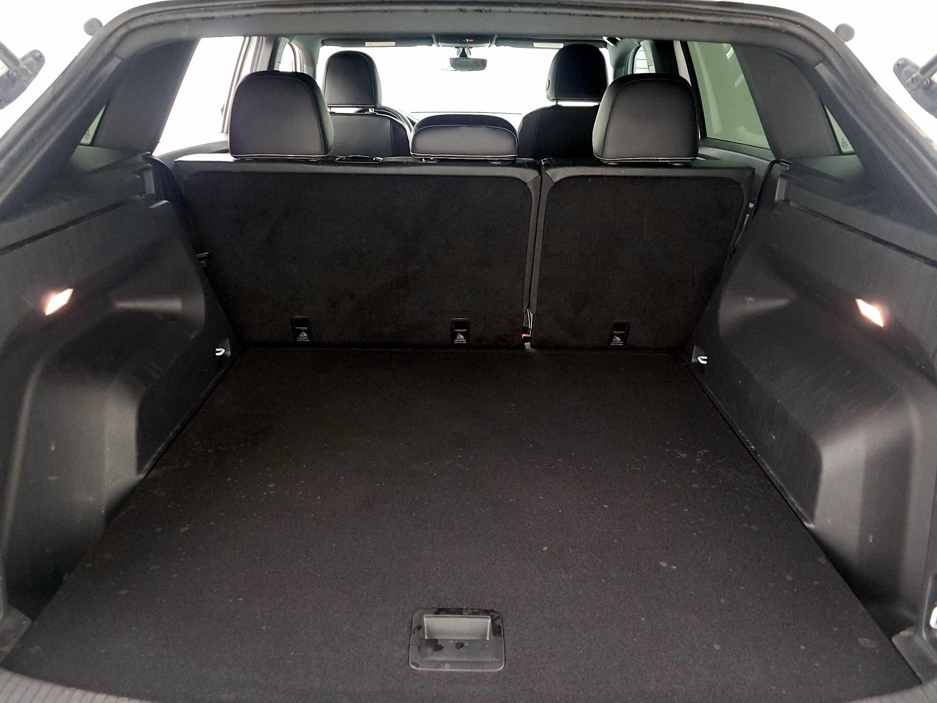 Thumbnail: 2022 Volkswagen Atlas - 18