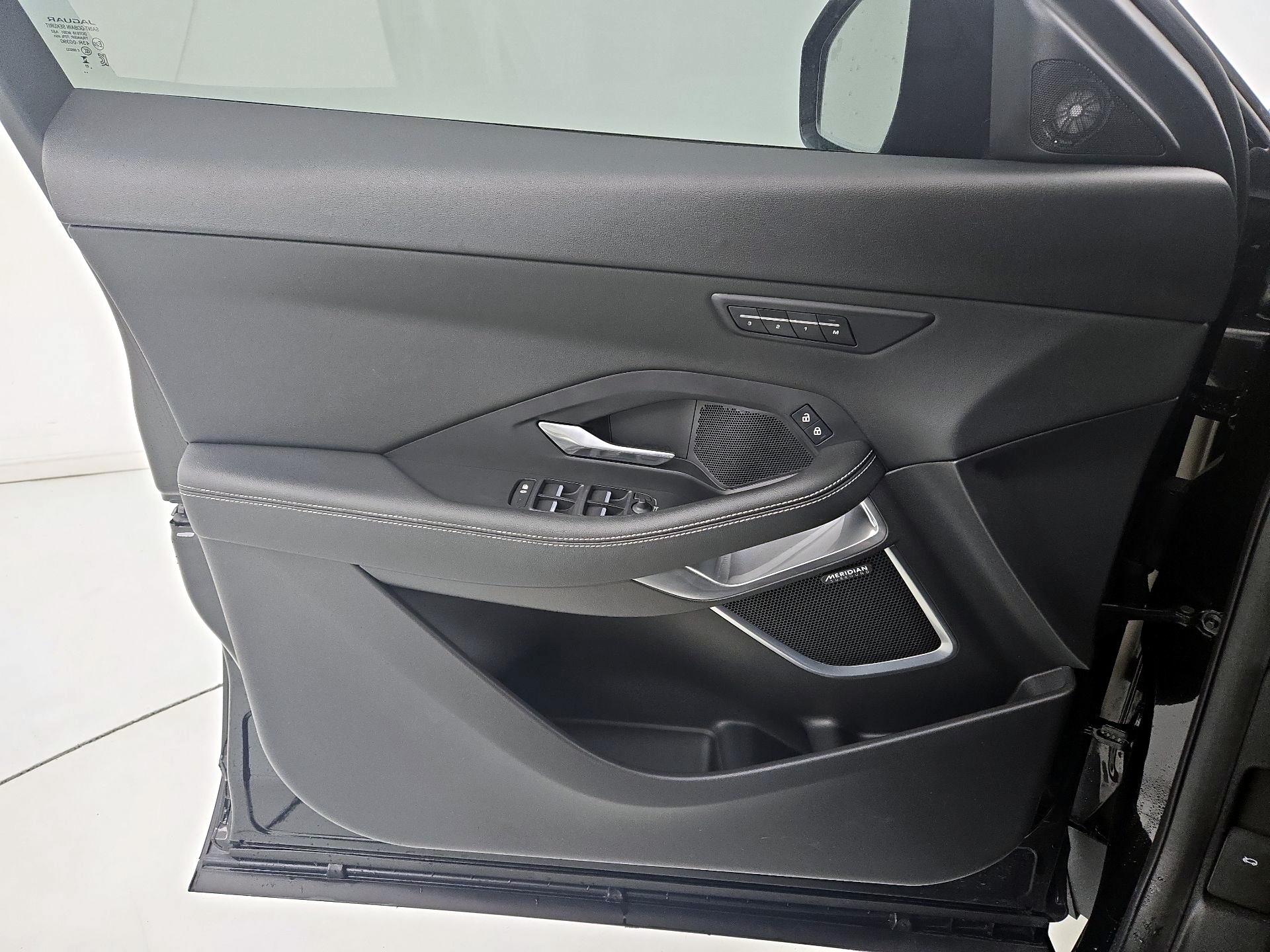 Thumbnail: 2024 Jaguar E-Pace - 12