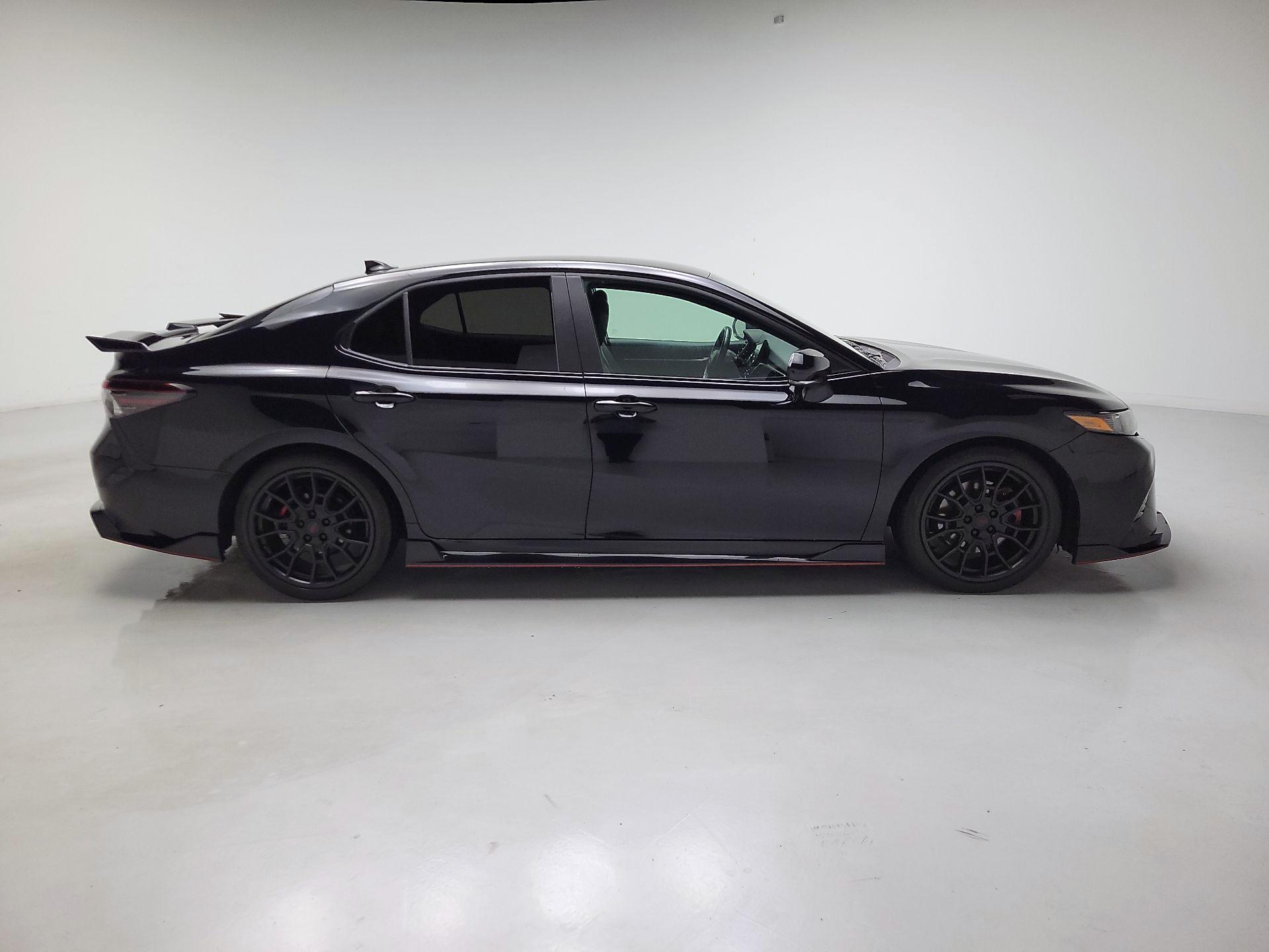 Thumbnail: 2022 Toyota Camry - 4