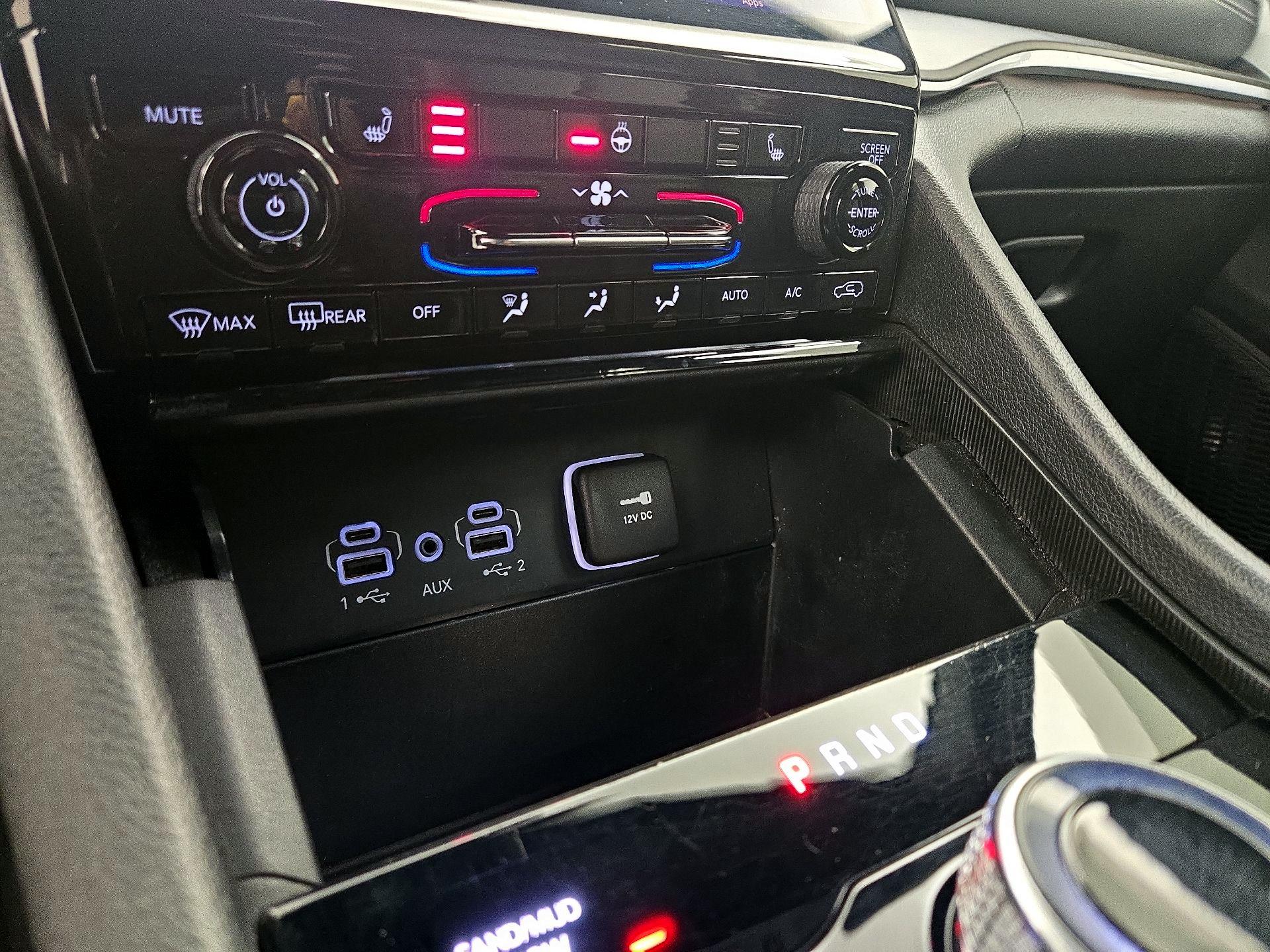 Thumbnail: 2024 Jeep Grand Cherokee - 17