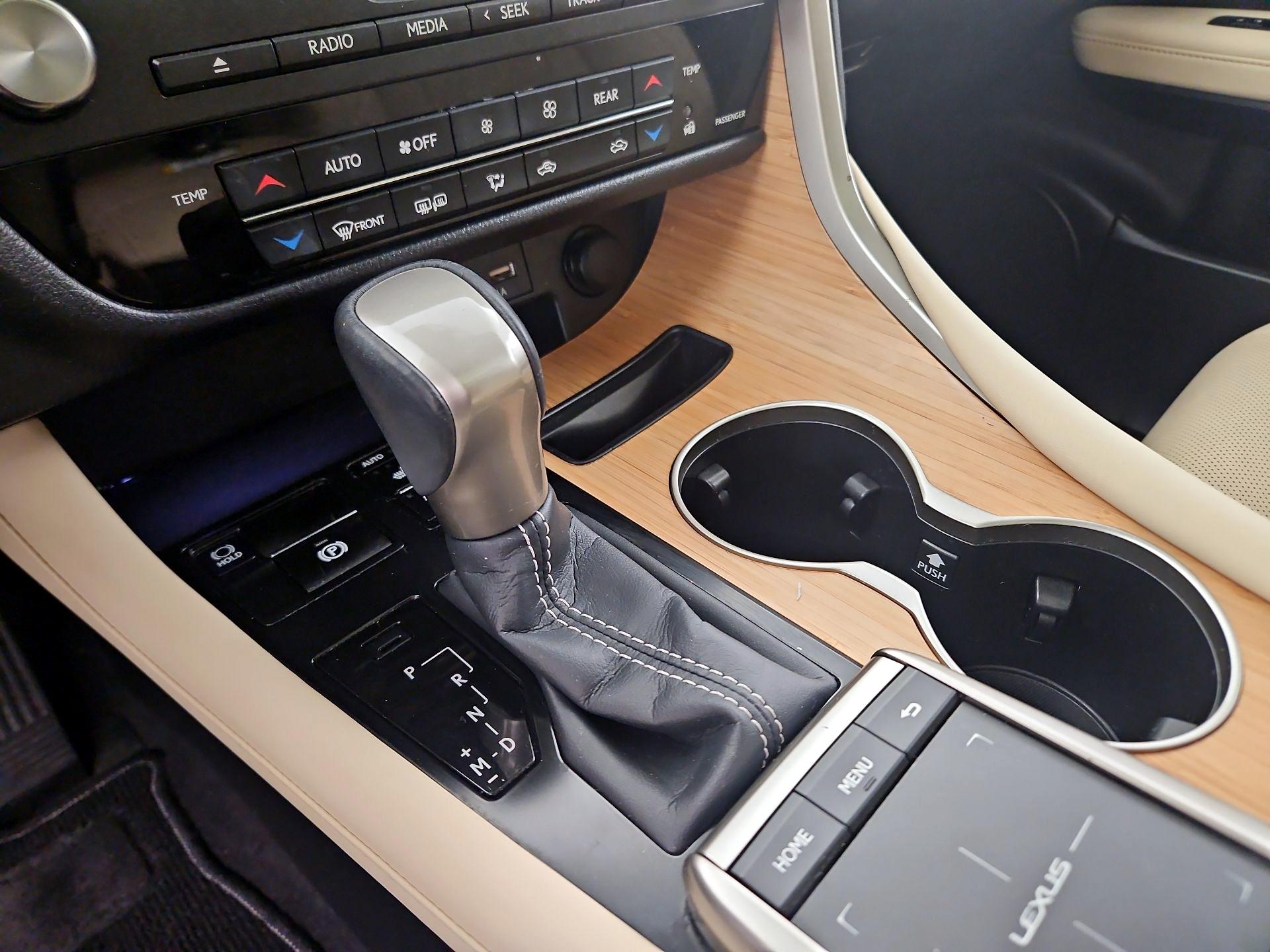 Thumbnail: 2021 Lexus RX - 17