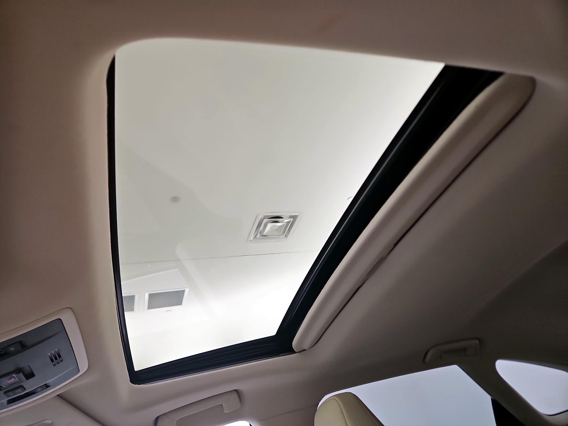 Thumbnail: 2021 Lexus RX - 18