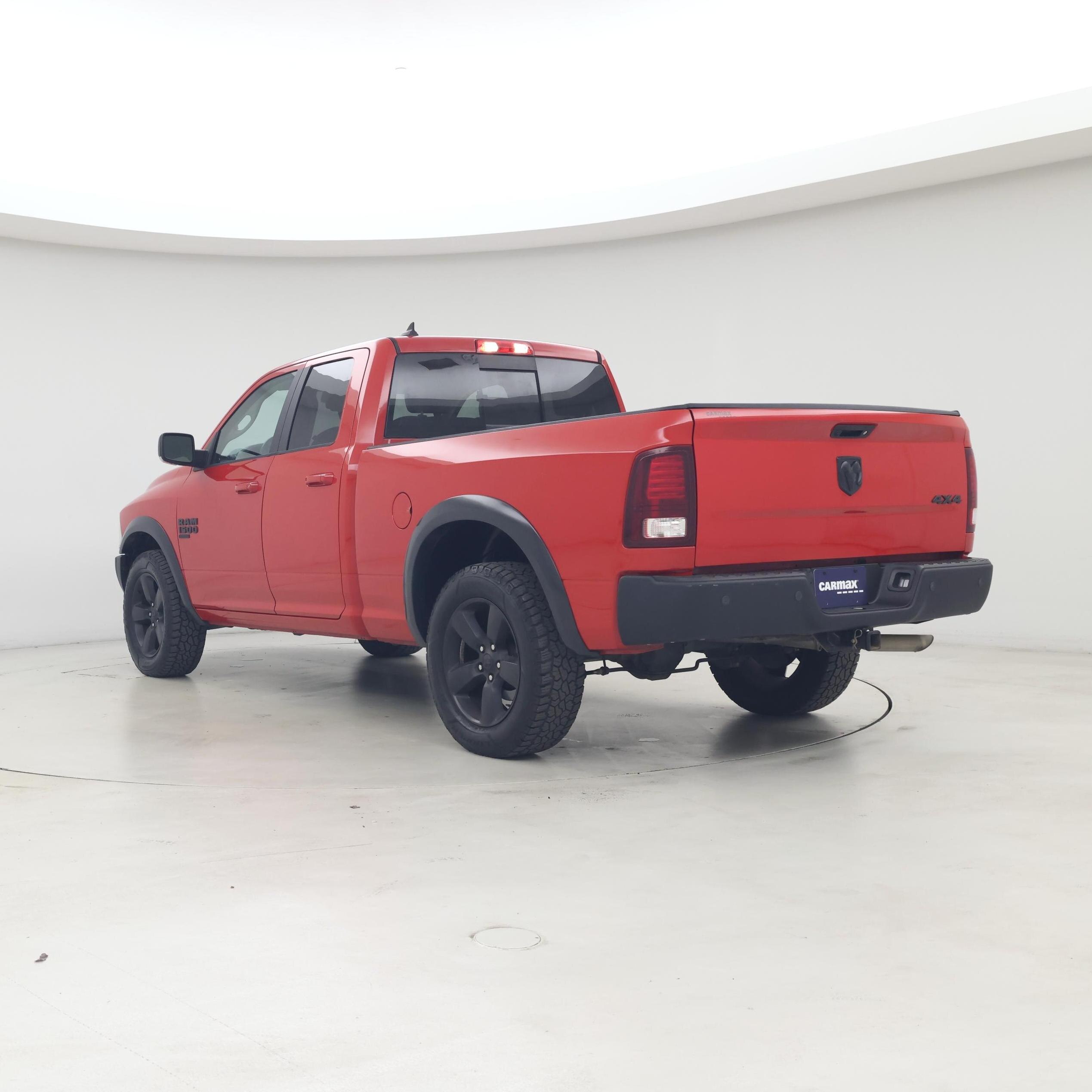 Thumbnail: 2019 RAM 1500 Classic - 2