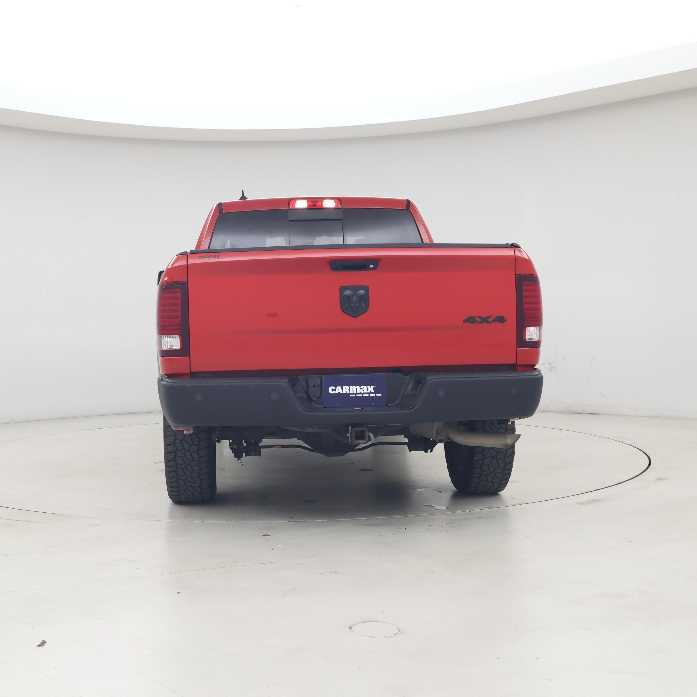 Thumbnail: 2019 RAM 1500 Classic - 6