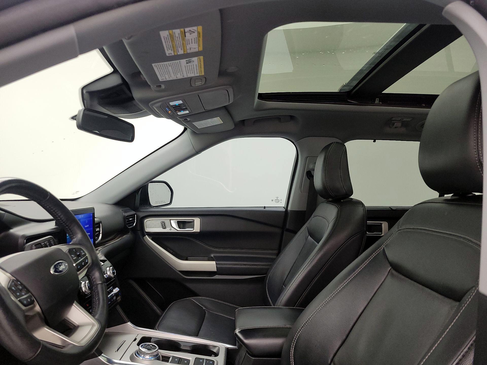 Thumbnail: 2021 Ford Explorer - 18