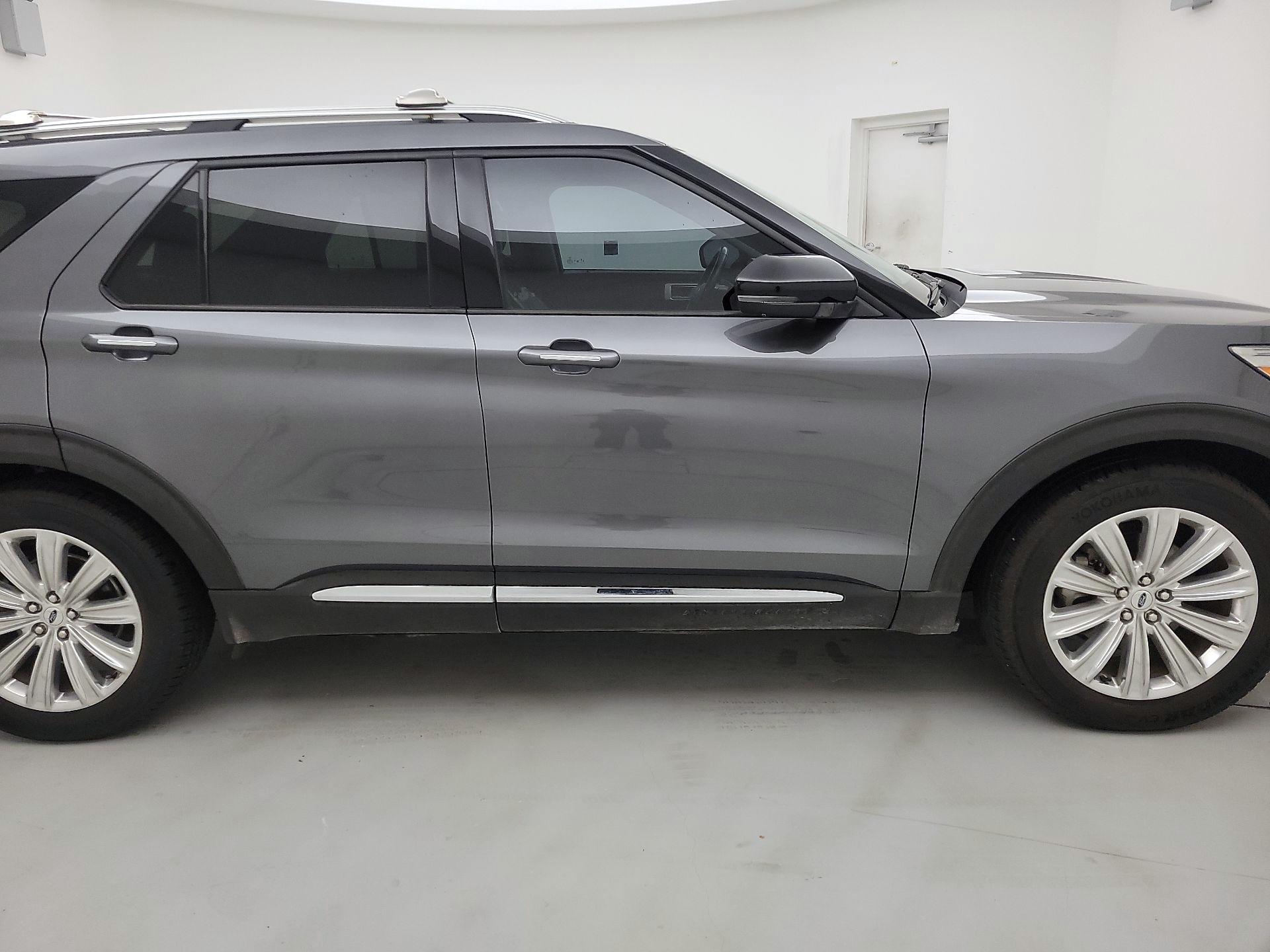 Thumbnail: 2021 Ford Explorer - 4