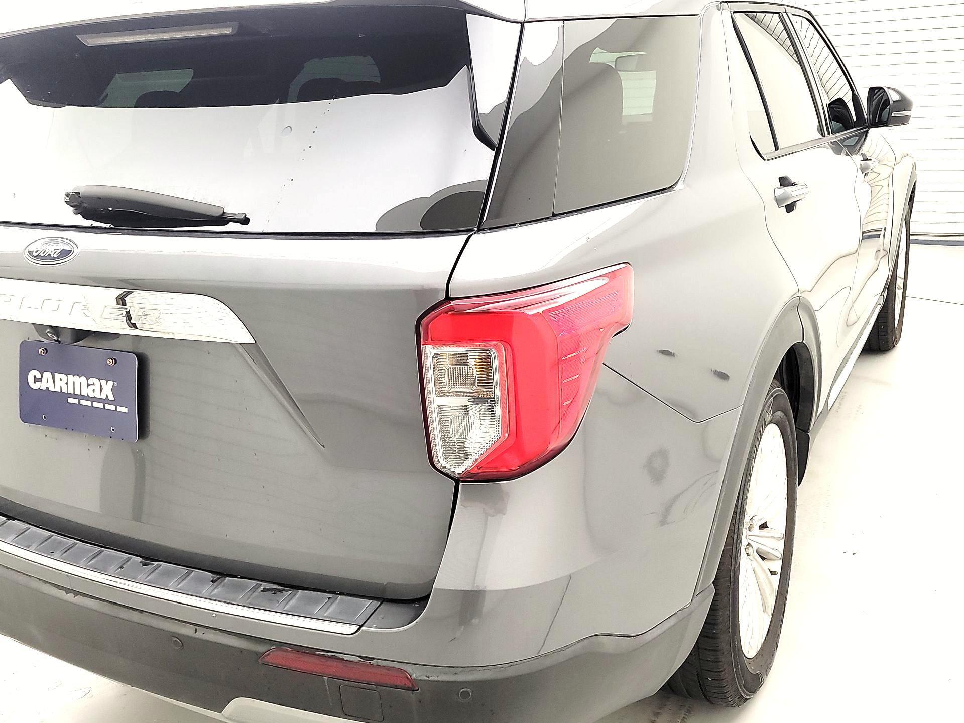 Thumbnail: 2021 Ford Explorer - 5