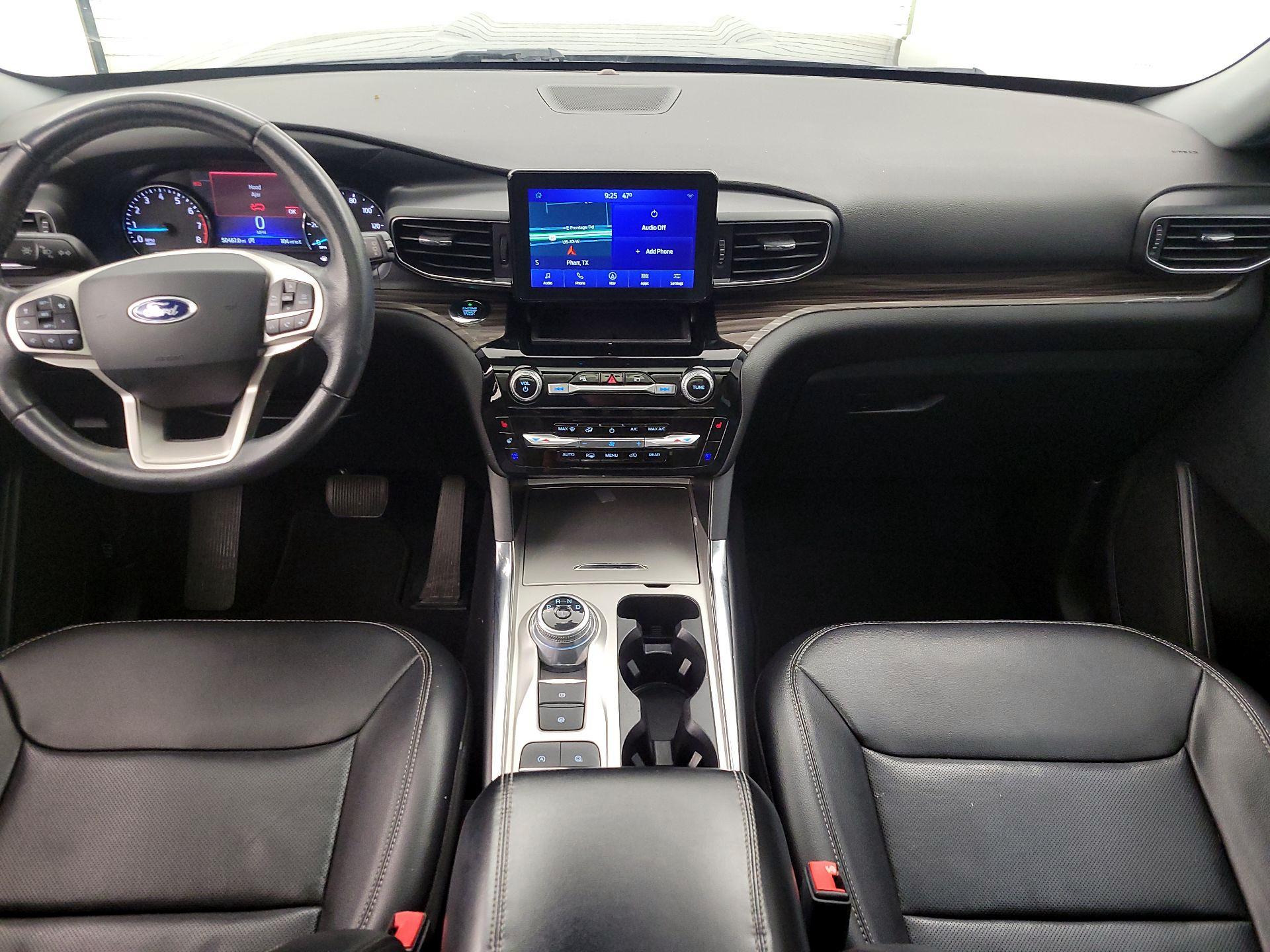 Thumbnail: 2021 Ford Explorer - 8