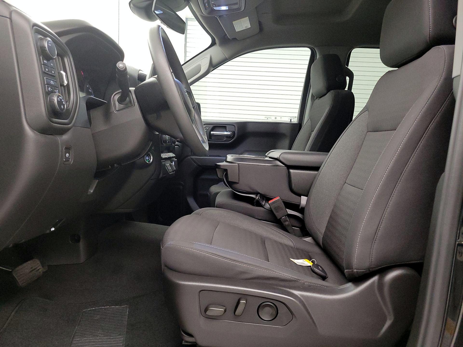 Thumbnail: 2024 Chevrolet Silverado 1500 - 11