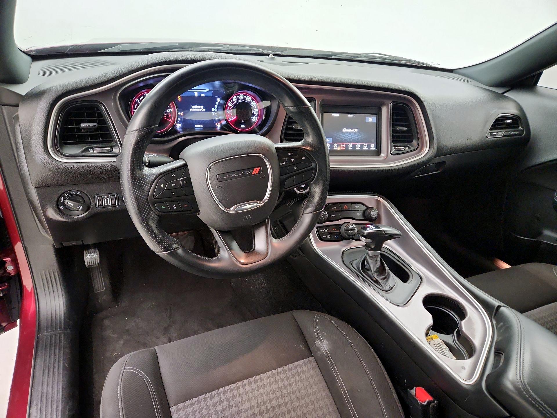 Thumbnail: 2022 Dodge Challenger - 9