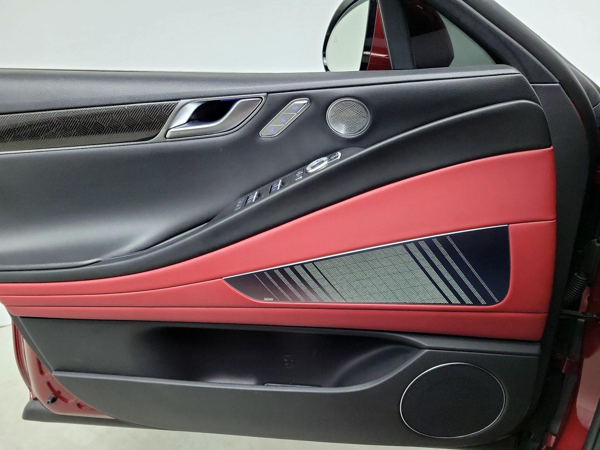 Thumbnail: 2024 Genesis G80 - 12