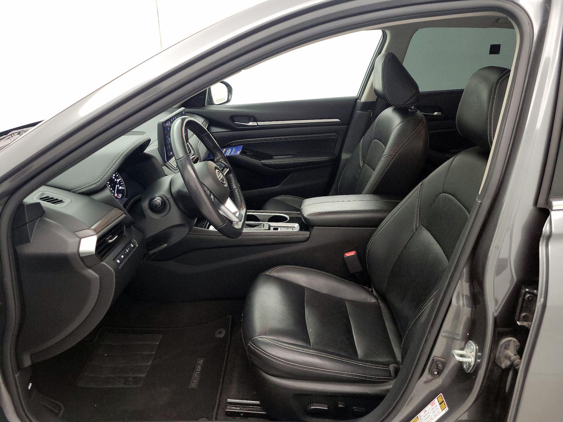 Thumbnail: 2023 Nissan Altima - 11