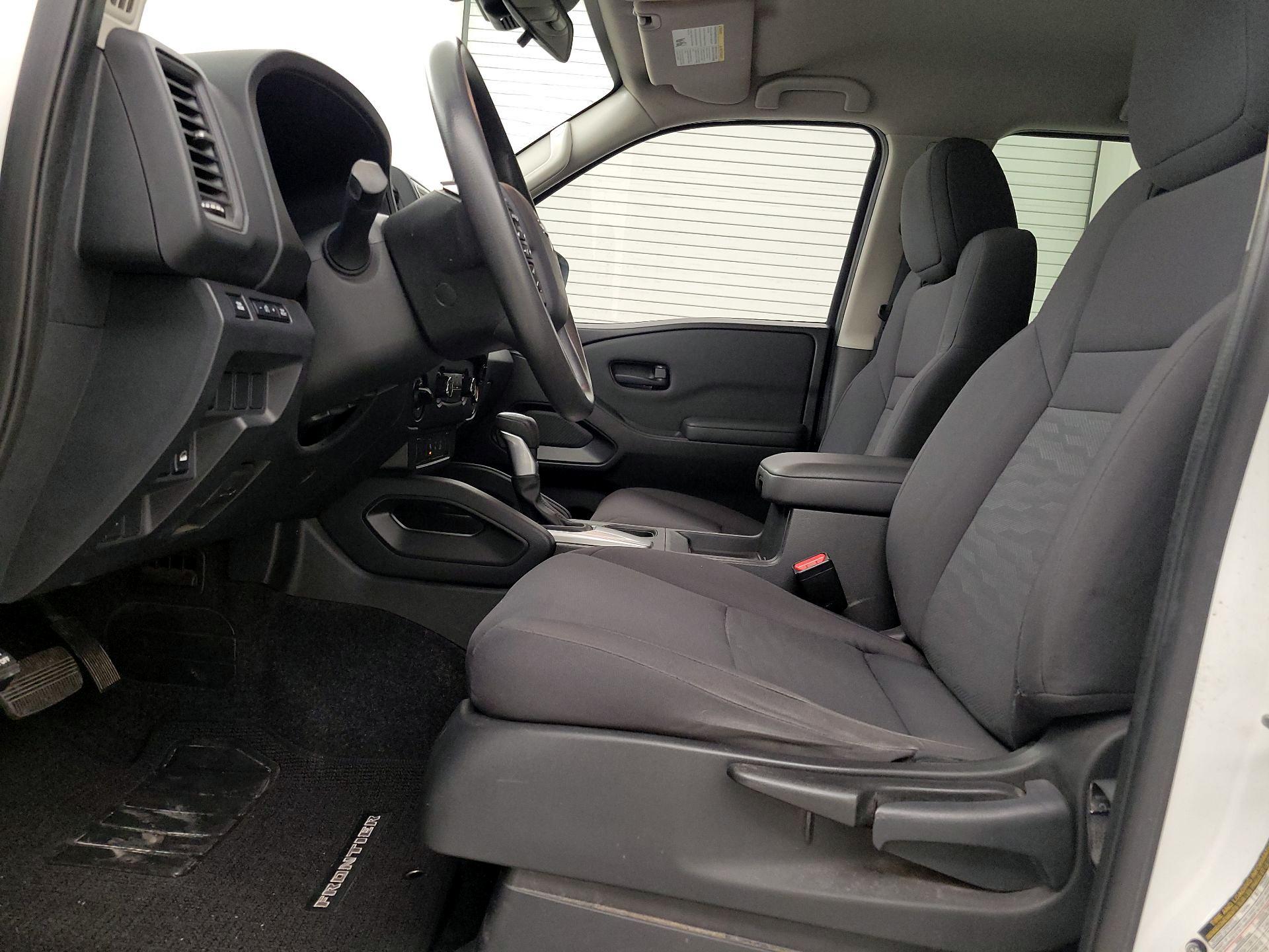 Thumbnail: 2022 Nissan Frontier - 11