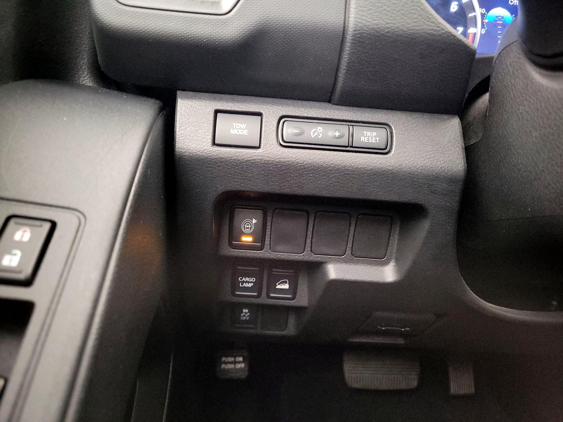 Thumbnail: 2022 Nissan Frontier - 13