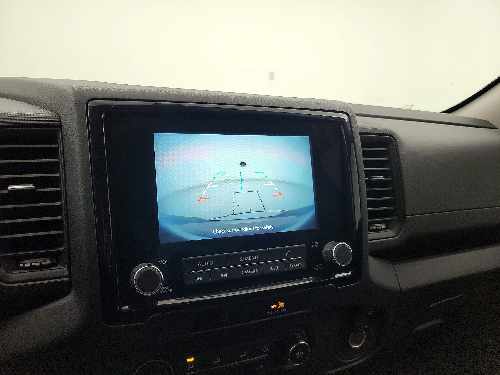 Thumbnail: 2022 Nissan Frontier - 14