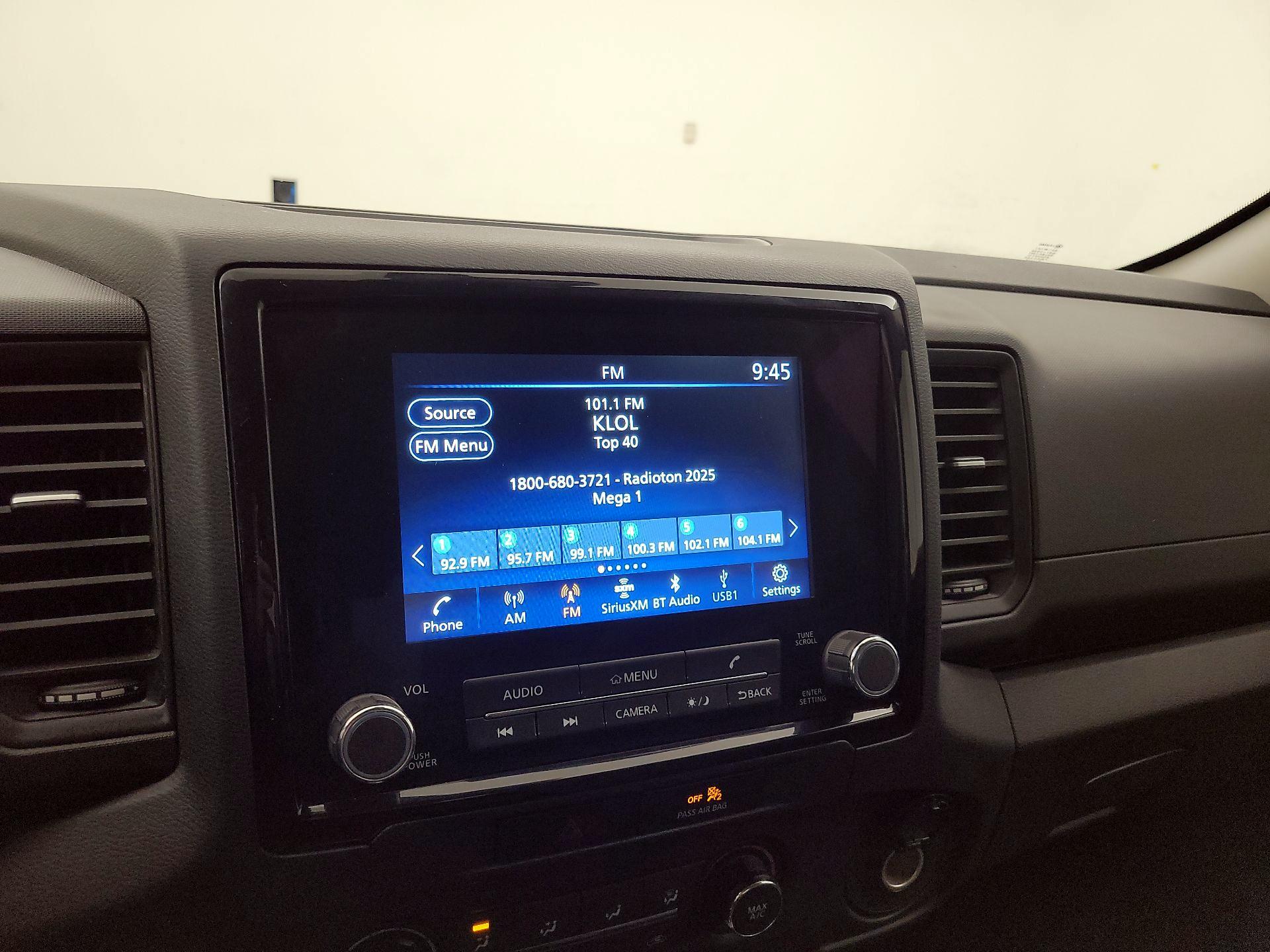 Thumbnail: 2022 Nissan Frontier - 15