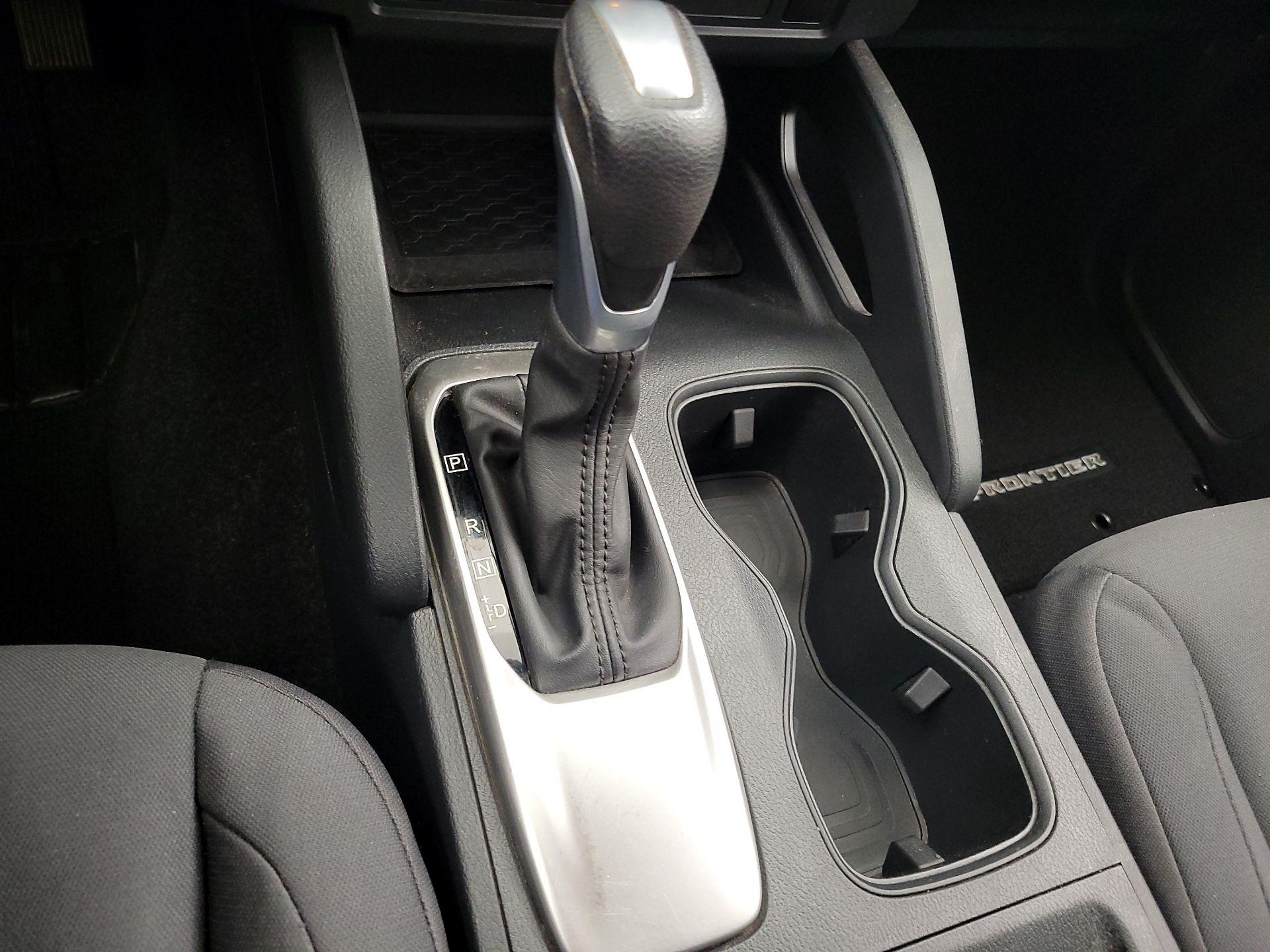 Thumbnail: 2022 Nissan Frontier - 17