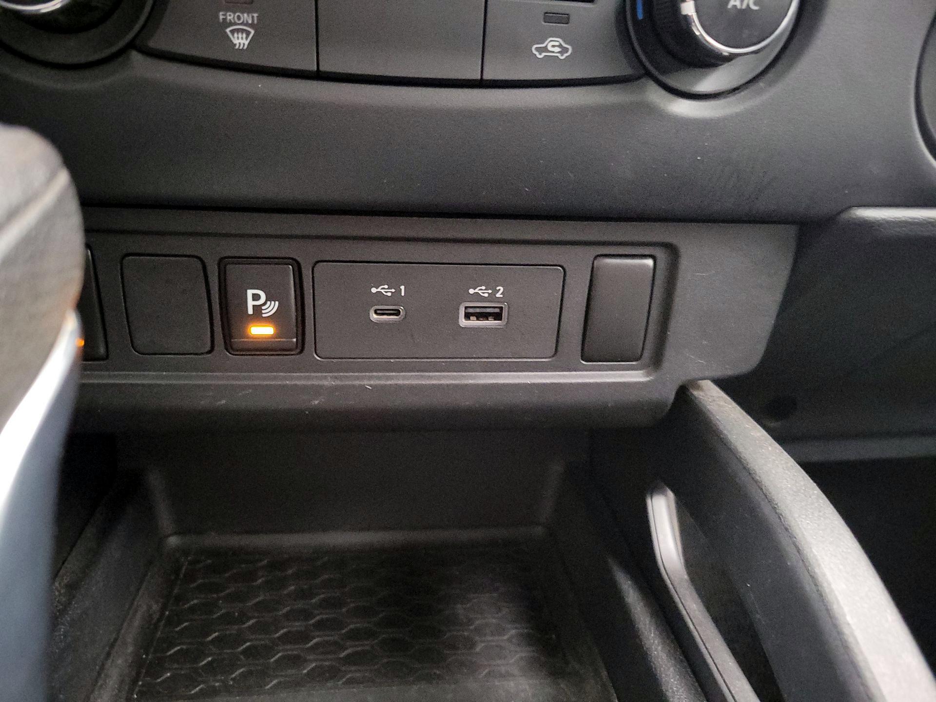 Thumbnail: 2022 Nissan Frontier - 18