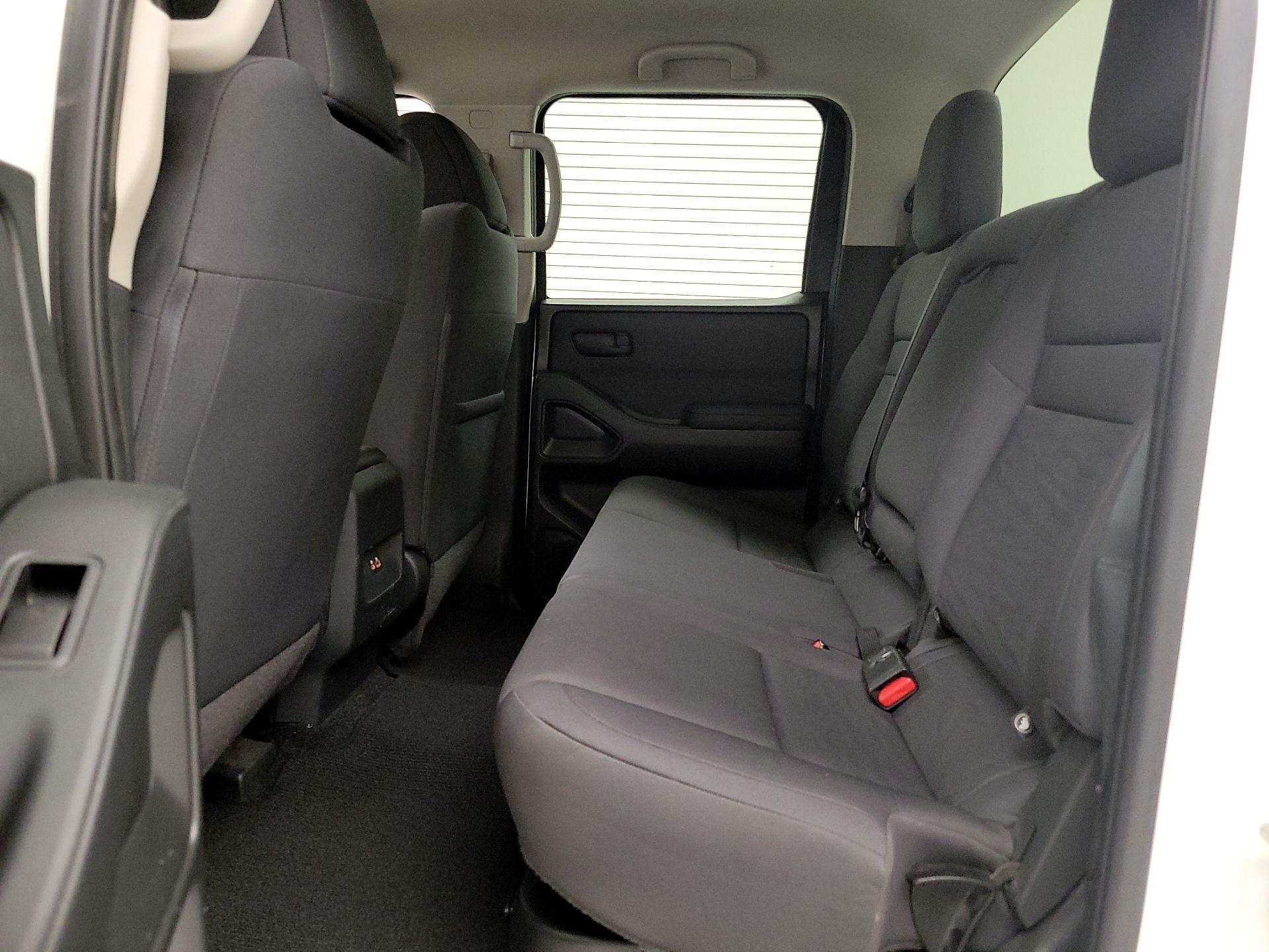 Thumbnail: 2022 Nissan Frontier - 19