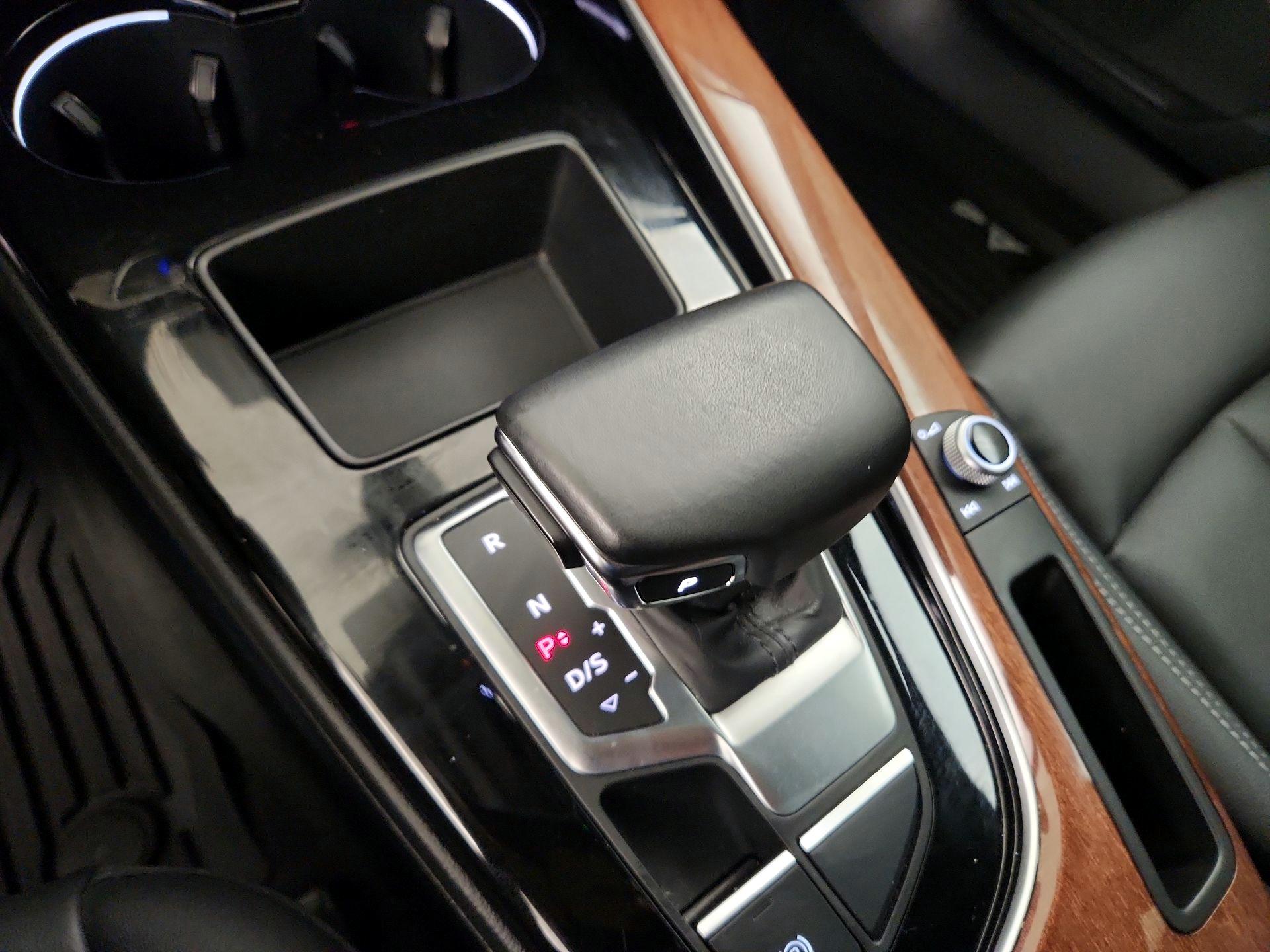 Thumbnail: 2022 Audi A4 - 17