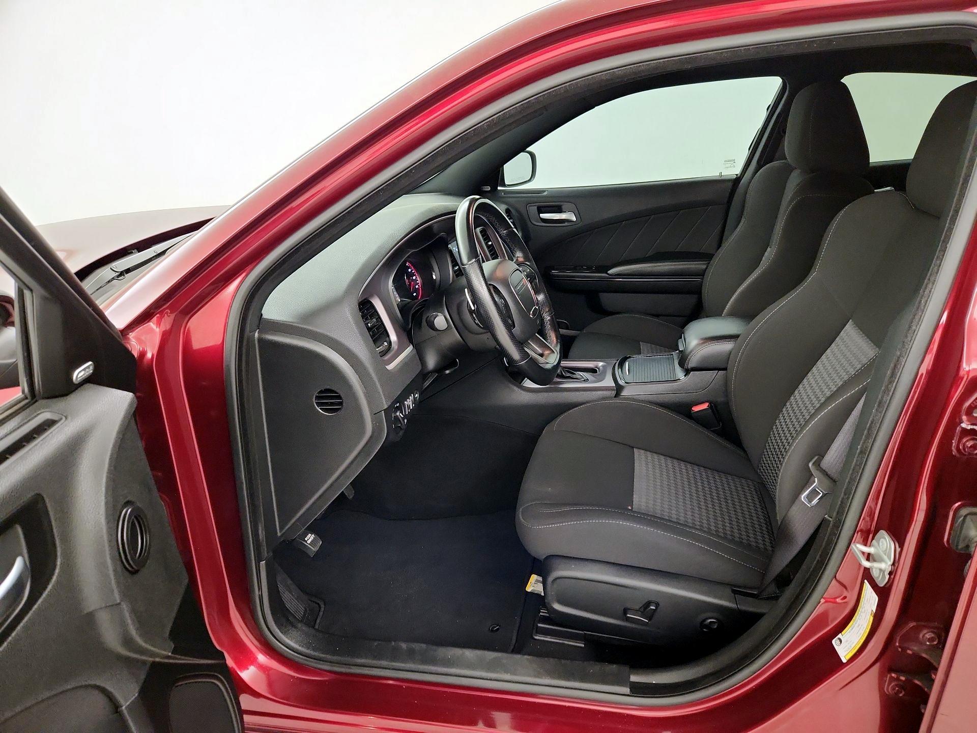 Thumbnail: 2021 Dodge Charger - 11