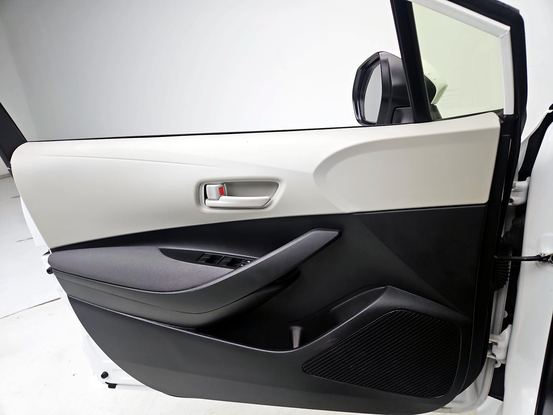 Thumbnail: 2024 Toyota Corolla - 12