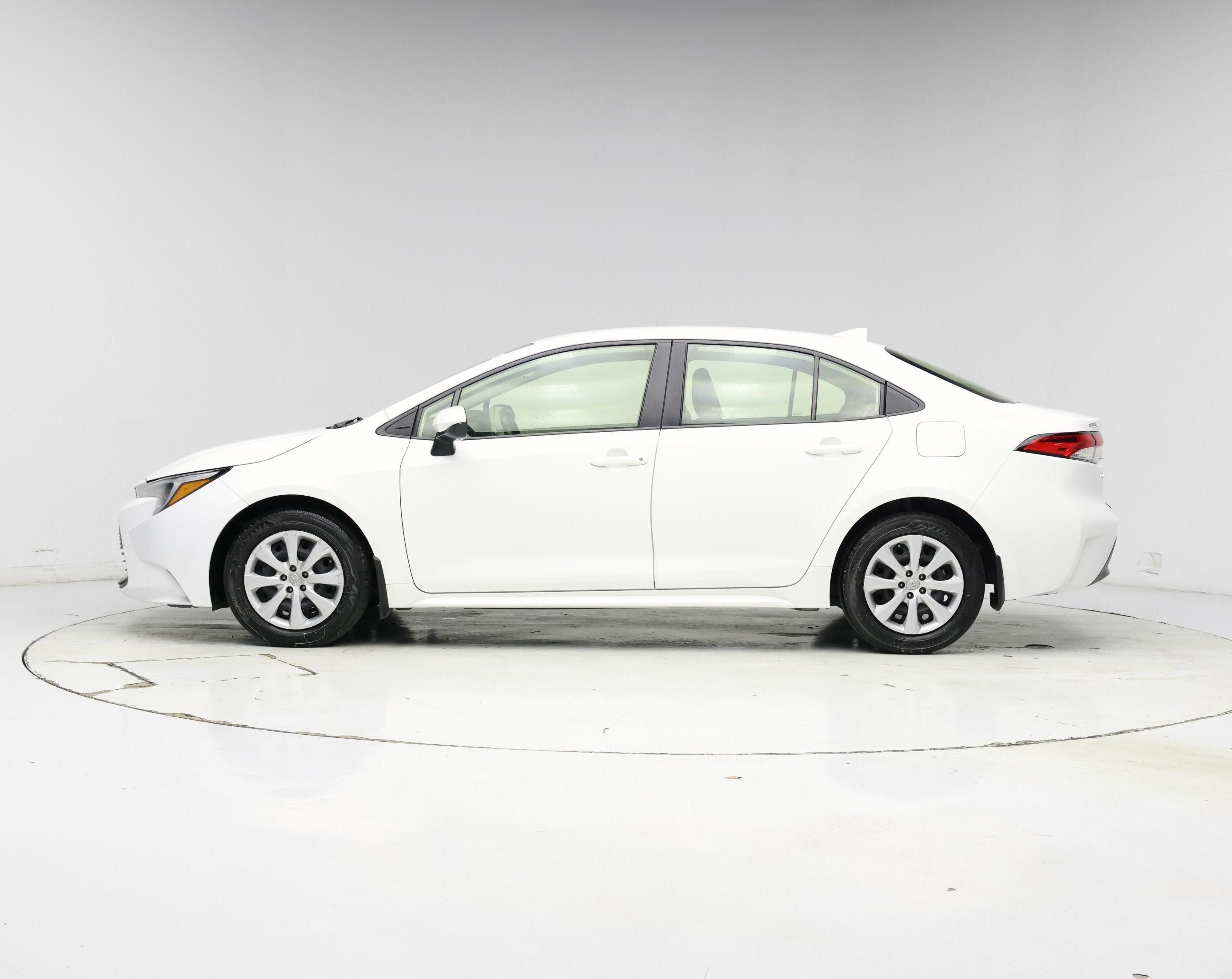 Thumbnail: 2024 Toyota Corolla - 3