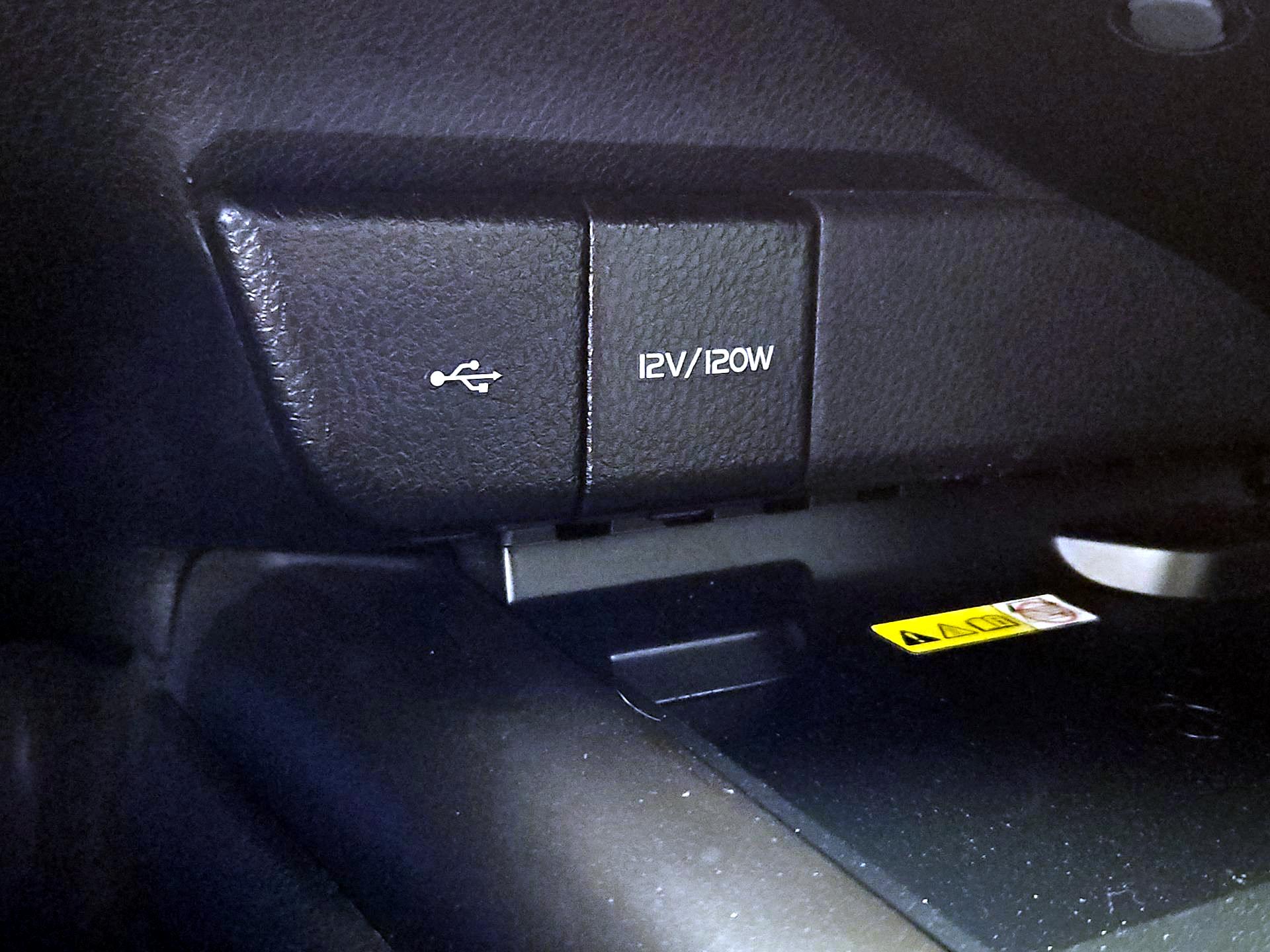 Thumbnail: 2024 Toyota Camry - 16