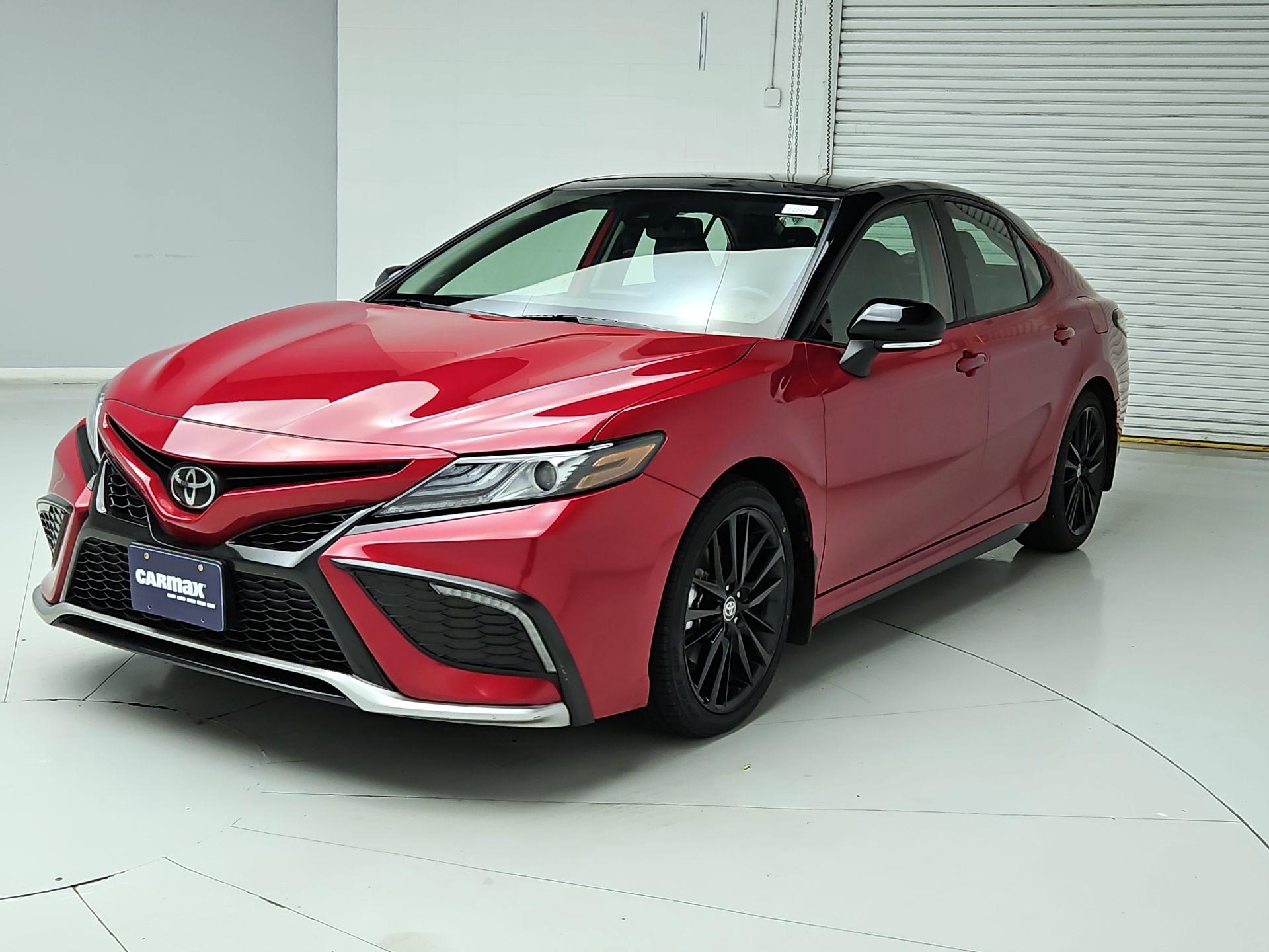 Thumbnail: 2024 Toyota Camry - 3